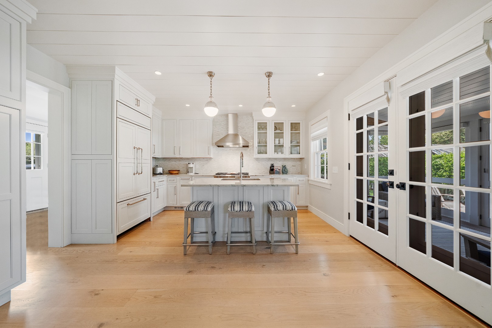 Nantucket, Massachusetts 02564, United States, 5 Bedrooms Bedrooms, ,5 BathroomsBathrooms,Residential,Pending,153318