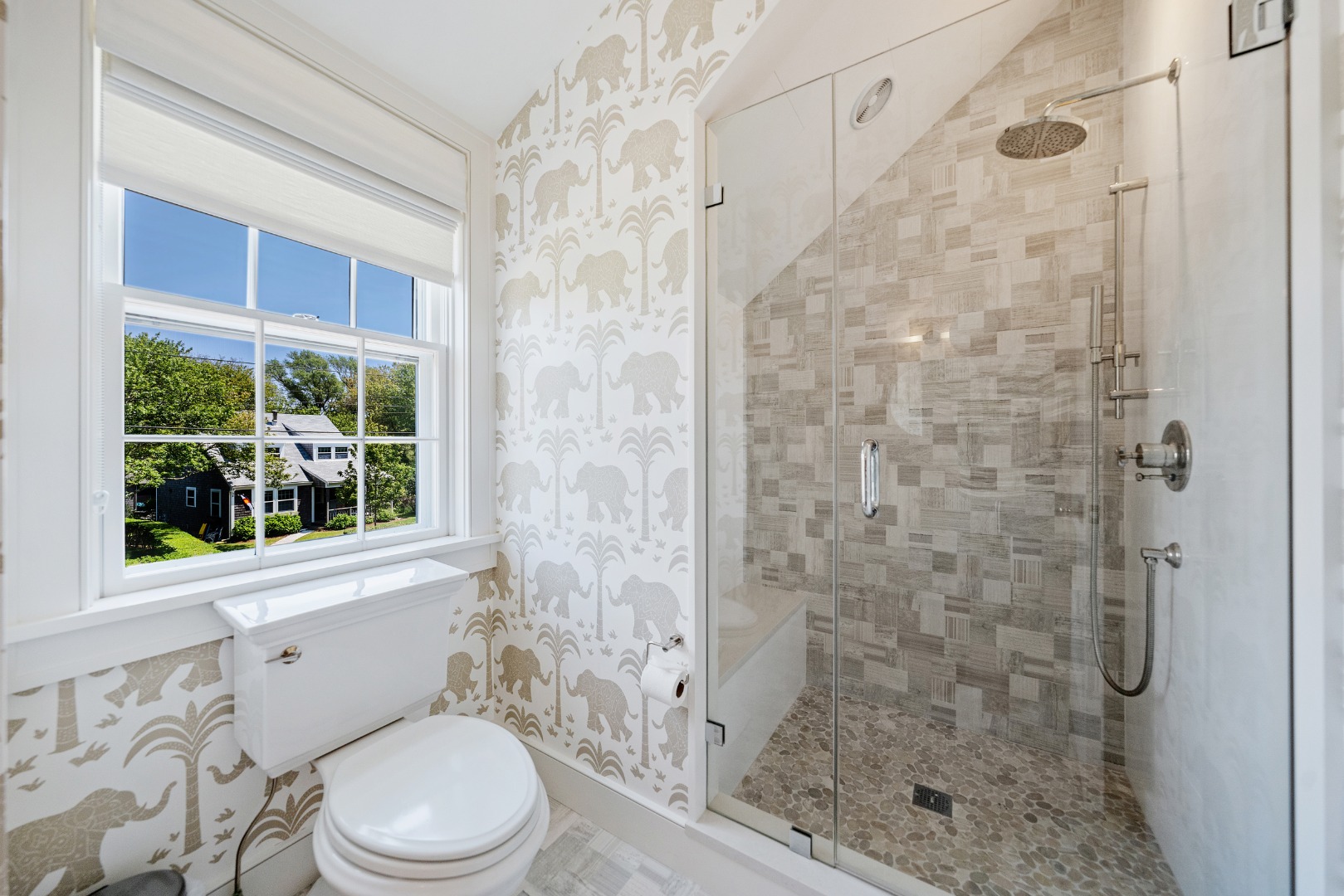 Nantucket, Massachusetts 02564, United States, 5 Bedrooms Bedrooms, ,5 BathroomsBathrooms,Residential,Pending,153318