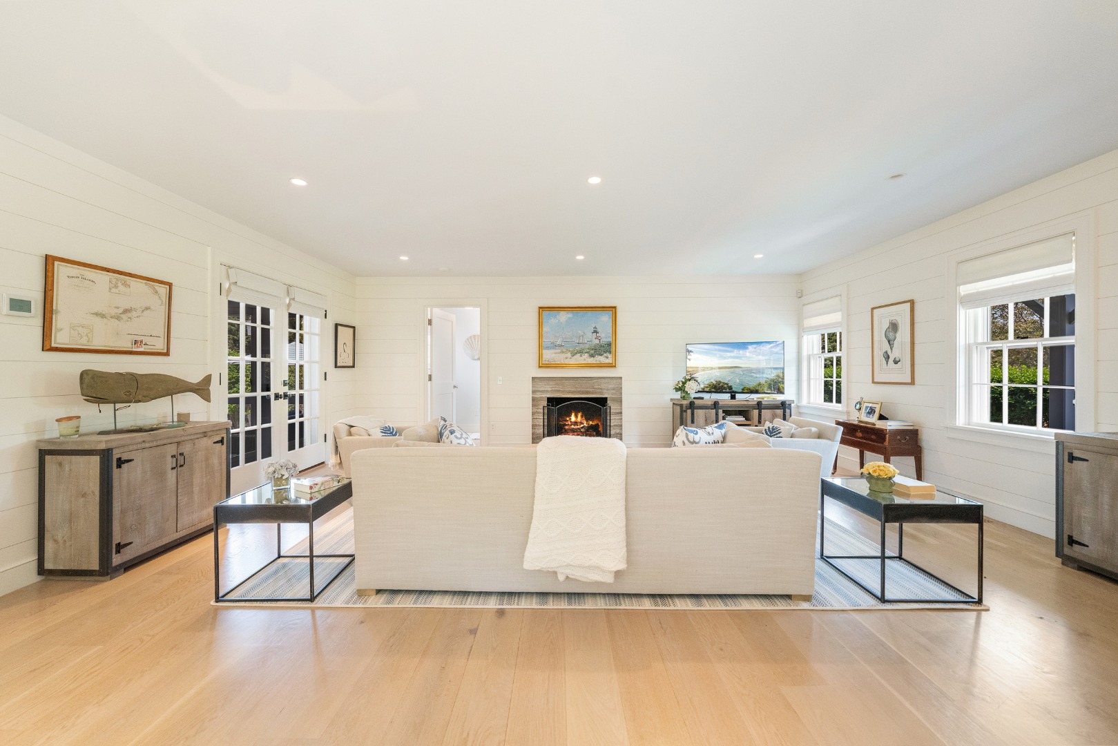 Nantucket, Massachusetts 02564, United States, 5 Bedrooms Bedrooms, ,5 BathroomsBathrooms,Residential,Pending,153318