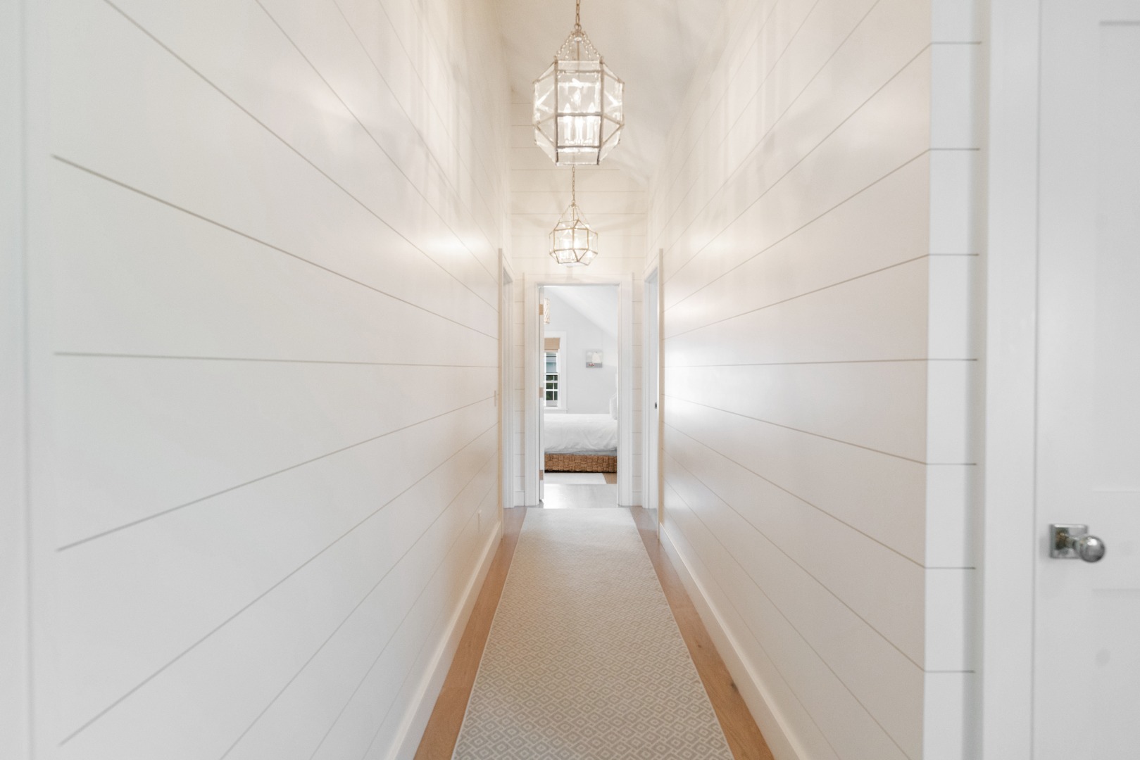 Nantucket, Massachusetts 02564, United States, 5 Bedrooms Bedrooms, ,5 BathroomsBathrooms,Residential,Pending,153318