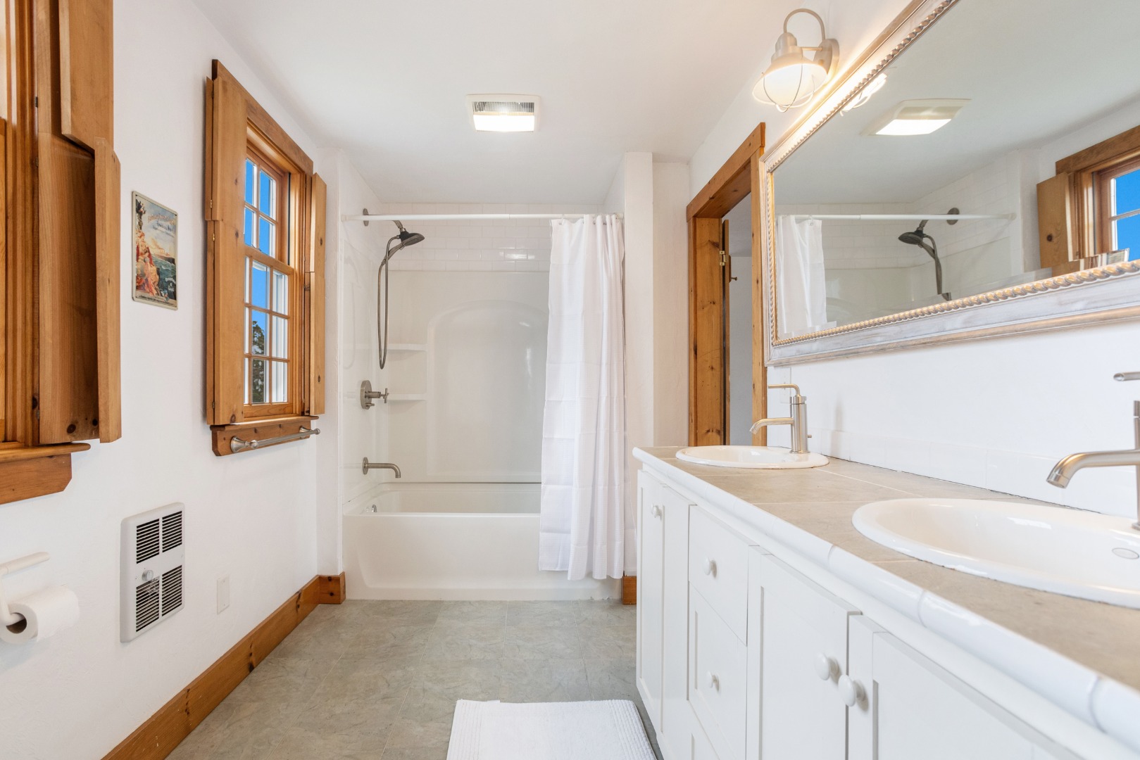 Nantucket, Massachusetts 02554, United States, 2 Bedrooms Bedrooms, ,3 BathroomsBathrooms,Residential,Active,130184