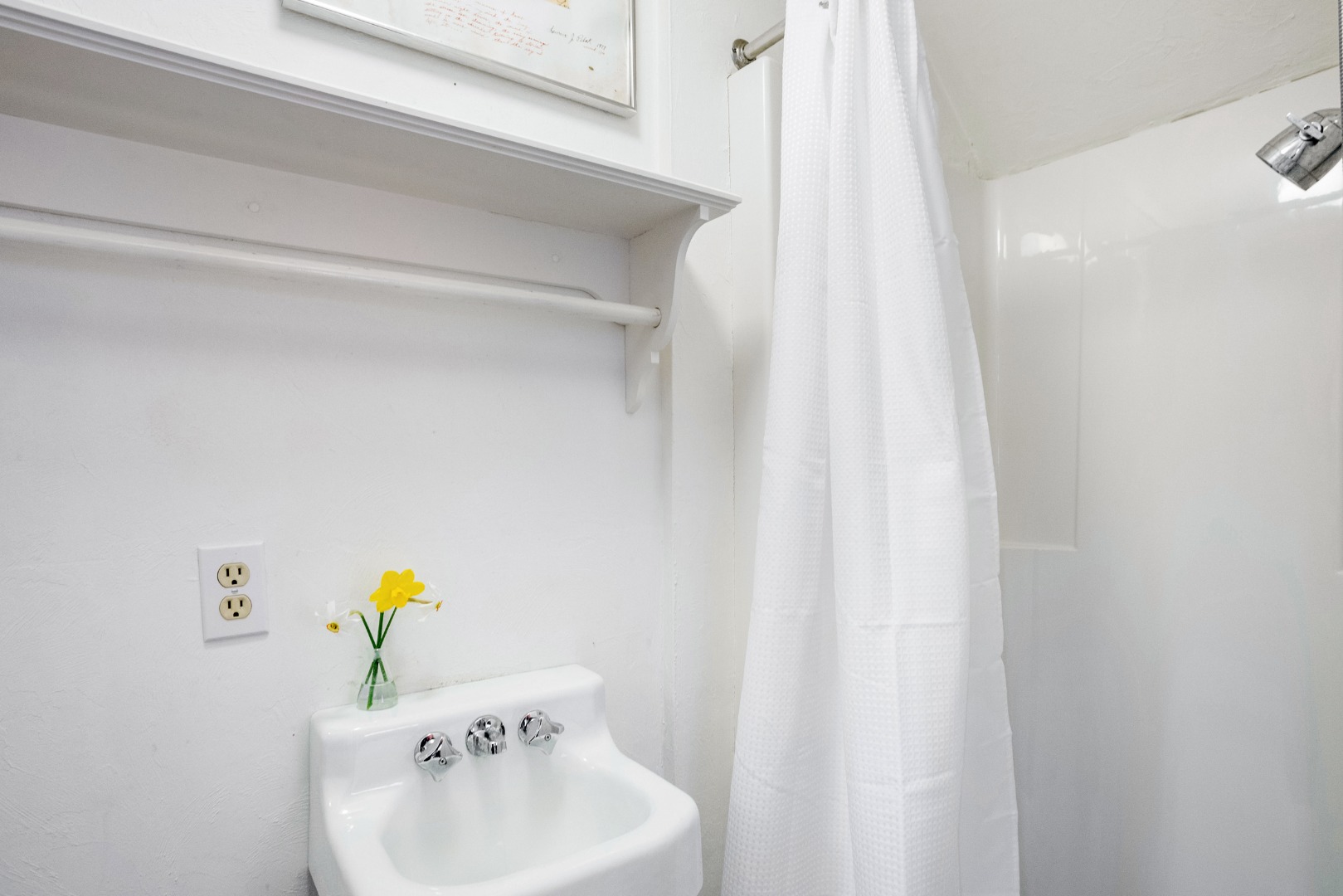 Nantucket, Massachusetts 02554, United States, 2 Bedrooms Bedrooms, ,3 BathroomsBathrooms,Residential,Active,130184