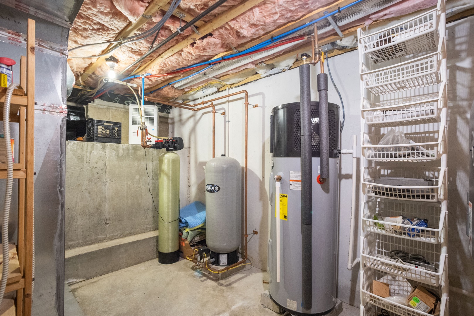 Nantucket, Massachusetts 02554, United States, 2 Bedrooms Bedrooms, ,3 BathroomsBathrooms,Residential,Active,130184