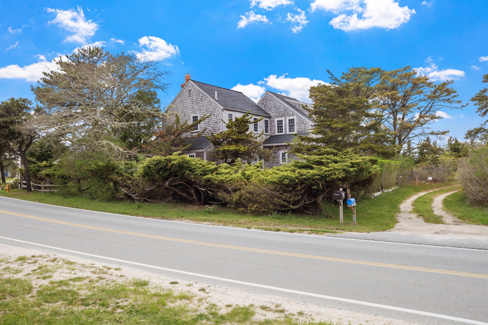 Nantucket, Massachusetts 02554, United States, 2 Bedrooms Bedrooms, ,3 BathroomsBathrooms,Residential,Active,130184