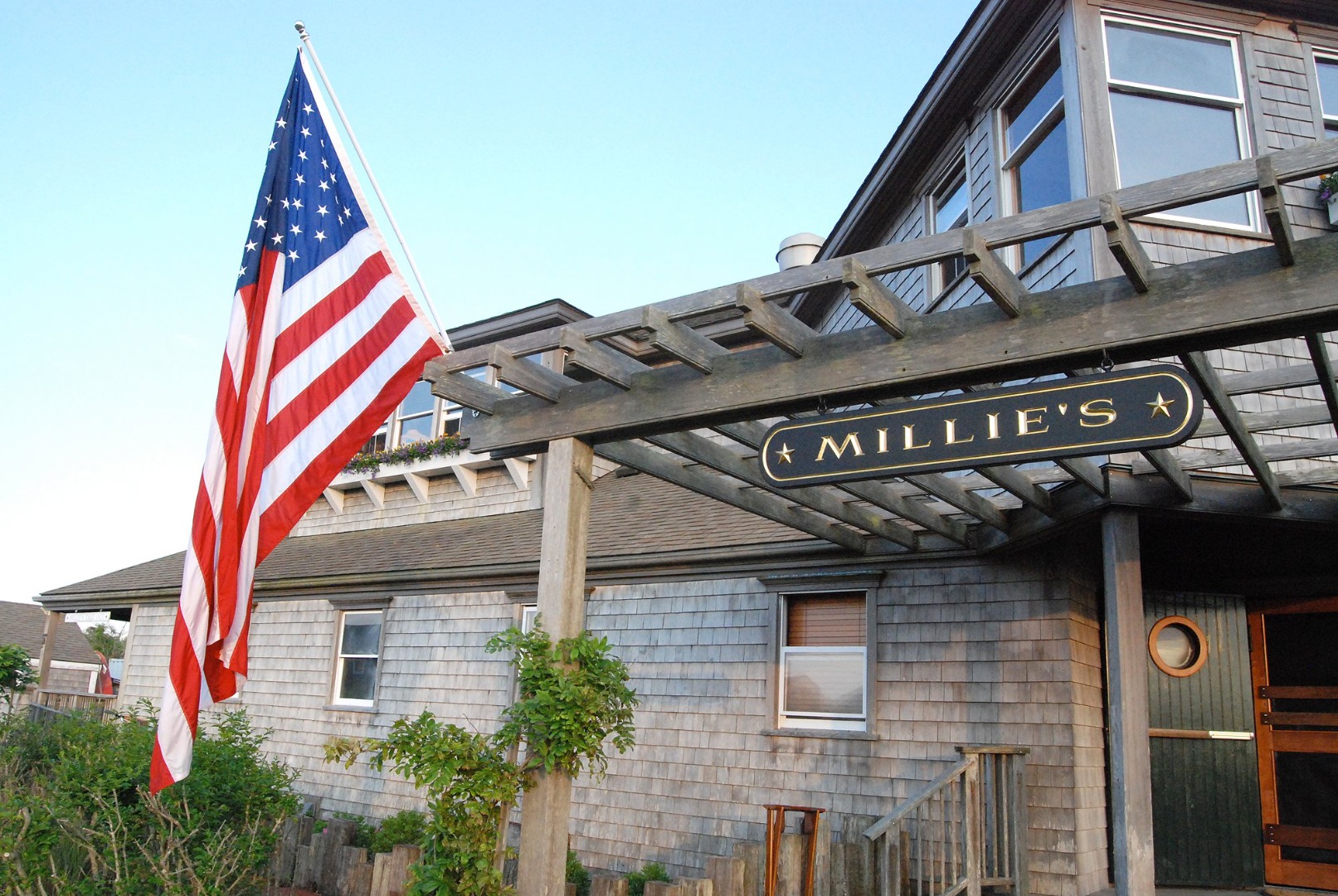 Nantucket, Massachusetts 02554, United States, 2 Bedrooms Bedrooms, ,3 BathroomsBathrooms,Residential,Active,130184