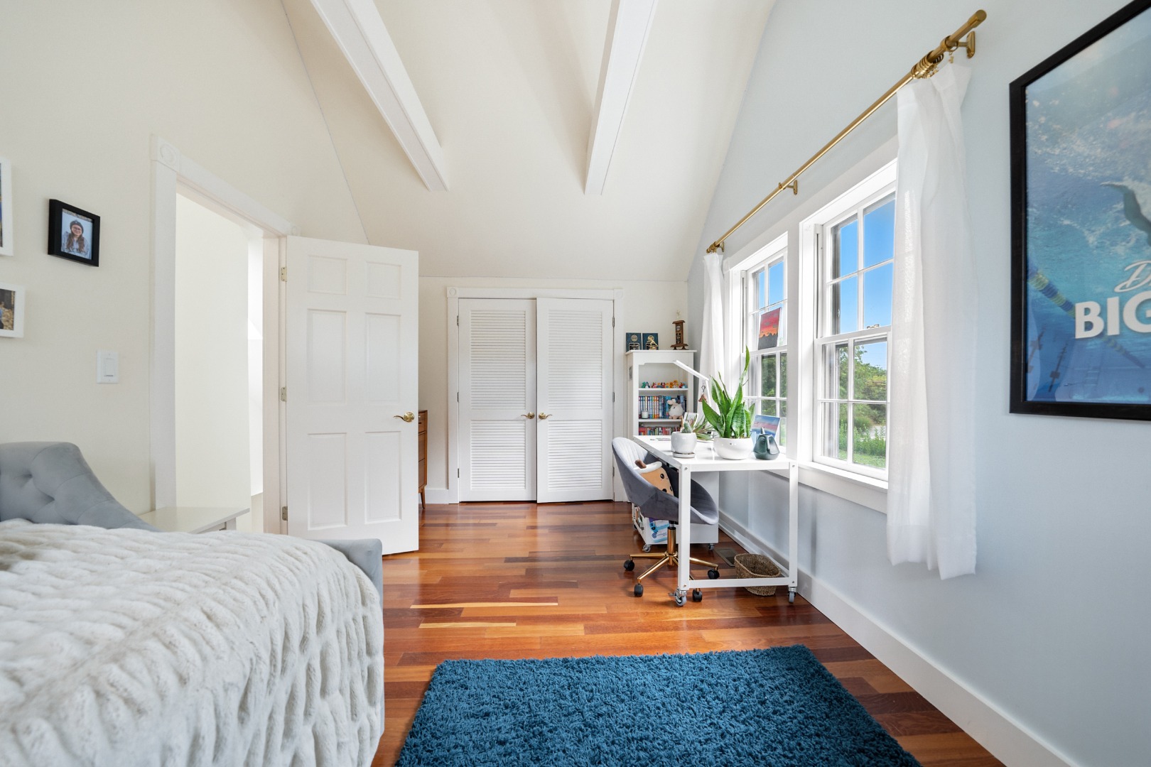 Nantucket, Massachusetts 02554, United States, 4 Bedrooms Bedrooms, ,6 BathroomsBathrooms,Residential,Pending,198316