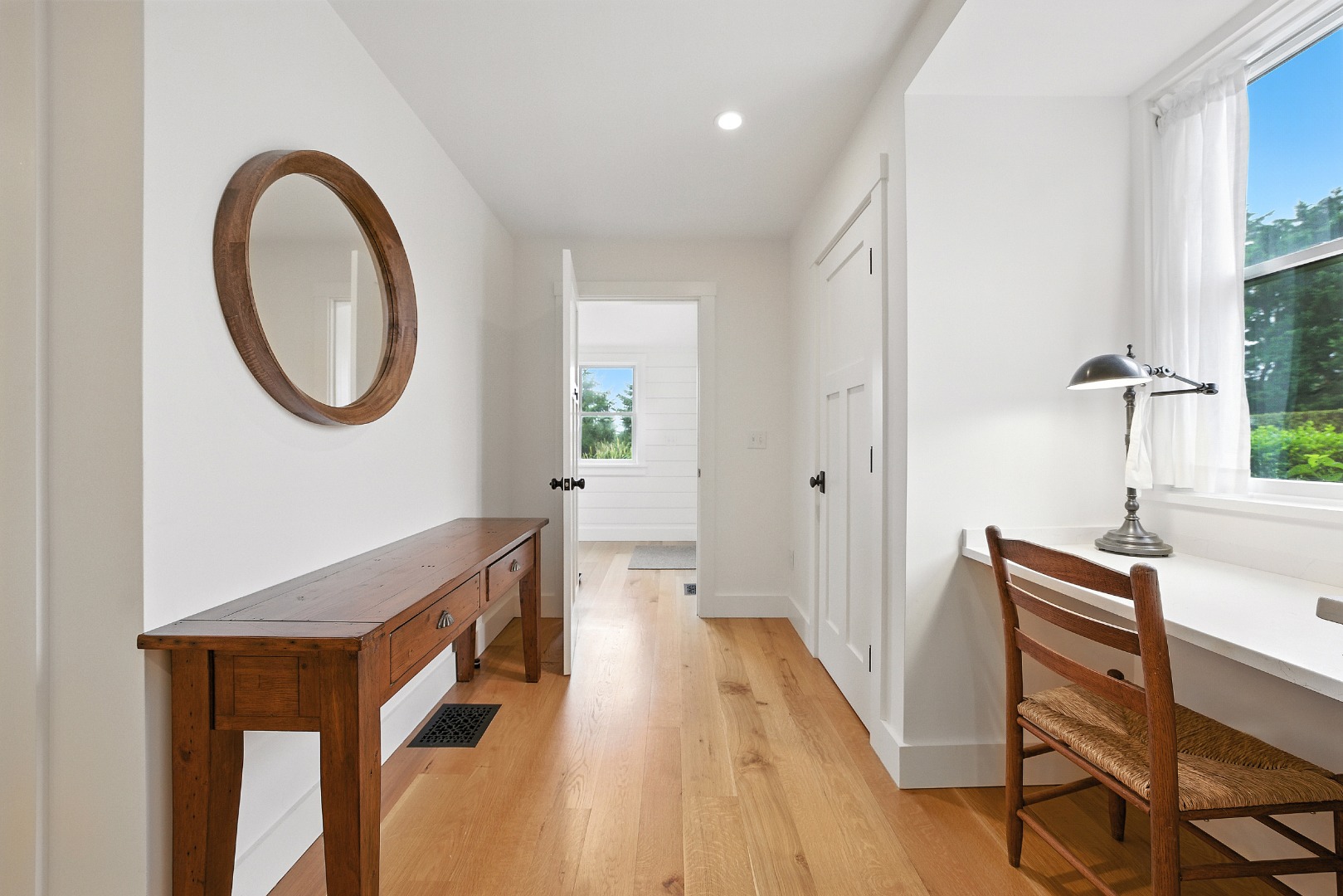 Nantucket, Massachusetts 02554, United States, 4 Bedrooms Bedrooms, ,6 BathroomsBathrooms,Residential,Pending,198316