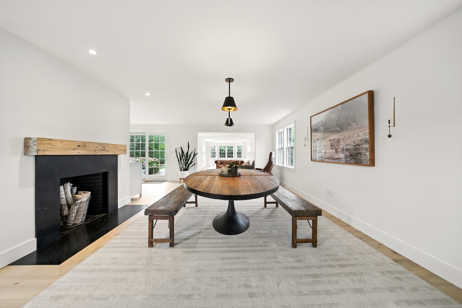 Nantucket, Massachusetts 02554, United States, 4 Bedrooms Bedrooms, ,6 BathroomsBathrooms,Residential,Pending,198316