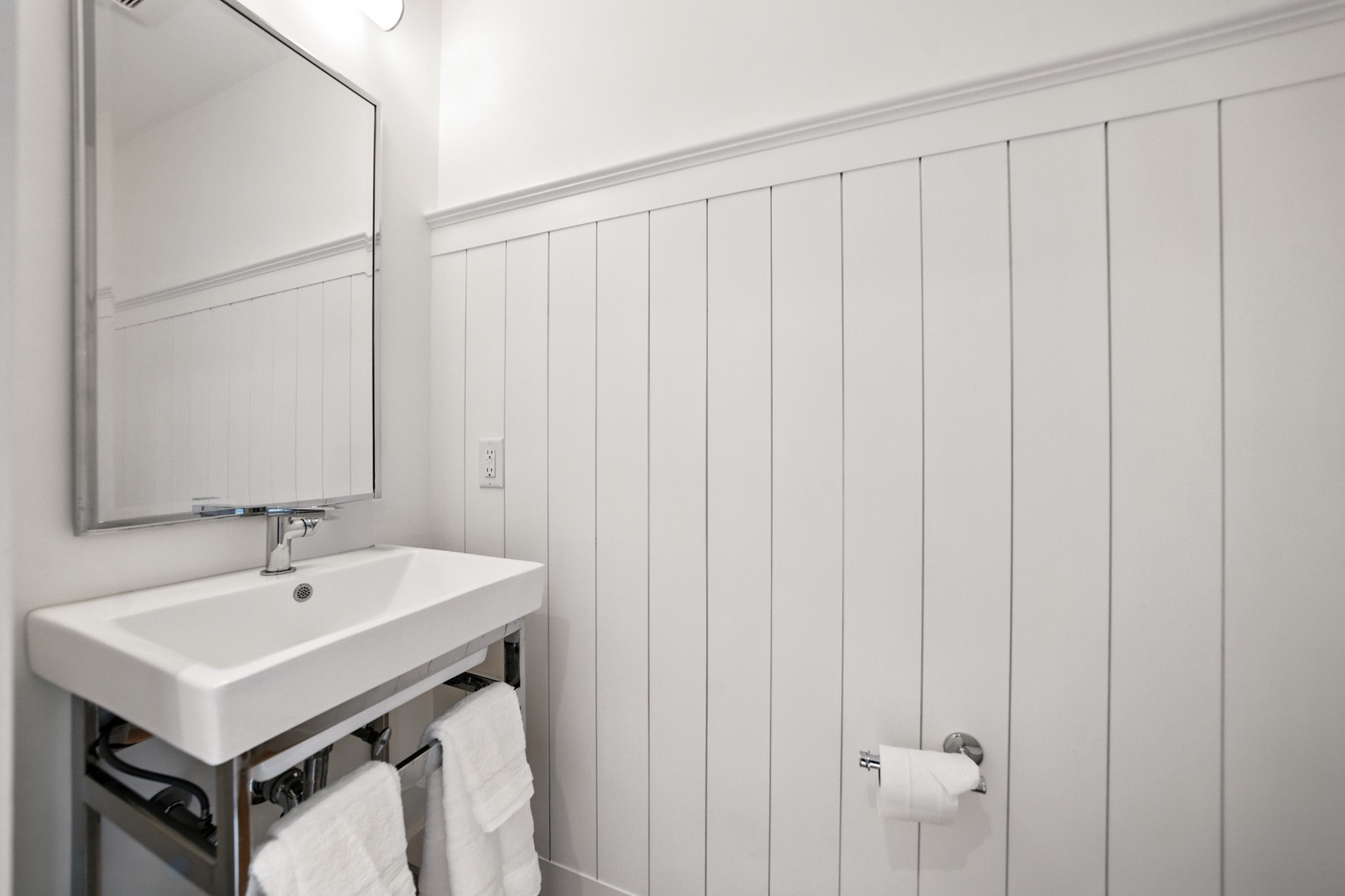 Nantucket, Massachusetts 02554, United States, 4 Bedrooms Bedrooms, ,6 BathroomsBathrooms,Residential,Pending,198316