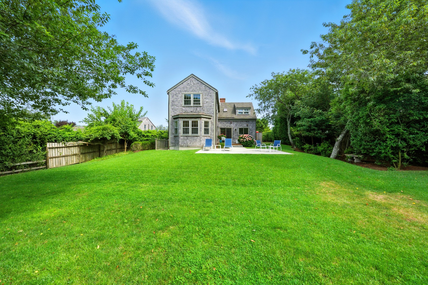 Nantucket, Massachusetts 02554, United States, 4 Bedrooms Bedrooms, ,6 BathroomsBathrooms,Residential,Pending,198316