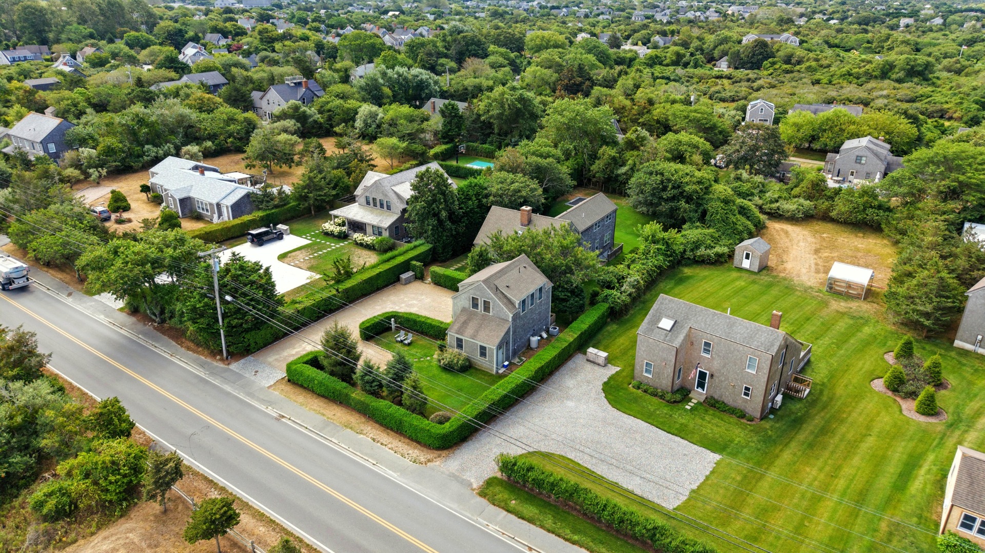 Nantucket, Massachusetts 02554, United States, 4 Bedrooms Bedrooms, ,6 BathroomsBathrooms,Residential,Pending,198316