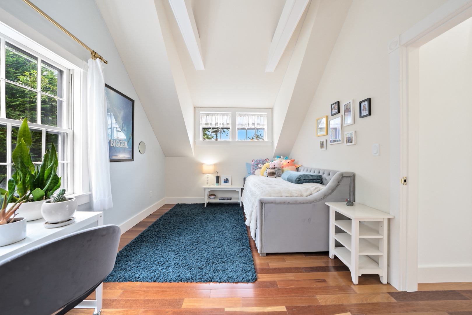 Nantucket, Massachusetts 02554, United States, 4 Bedrooms Bedrooms, ,6 BathroomsBathrooms,Residential,Pending,198316