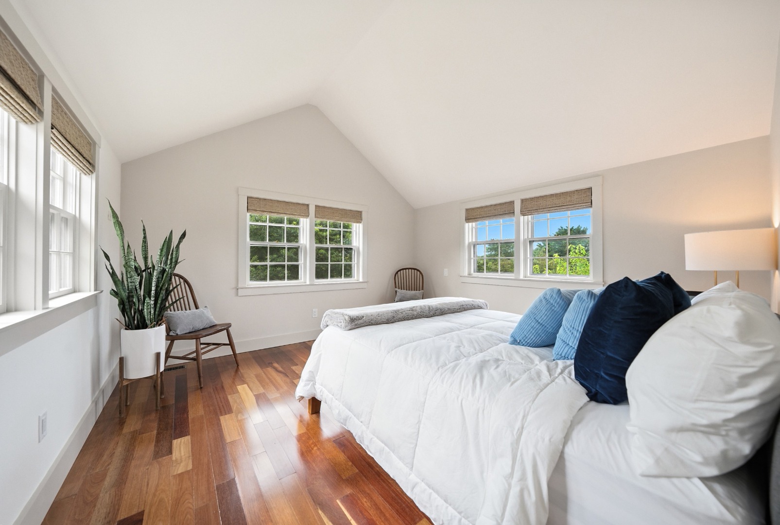 Nantucket, Massachusetts 02554, United States, 4 Bedrooms Bedrooms, ,6 BathroomsBathrooms,Residential,Pending,198316