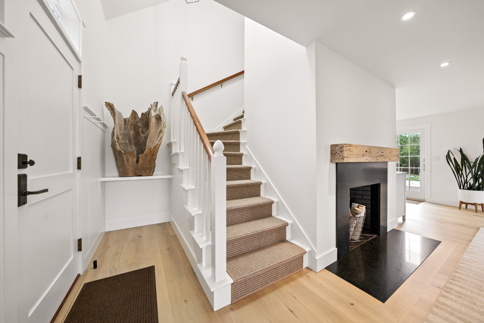 Nantucket, Massachusetts 02554, United States, 4 Bedrooms Bedrooms, ,6 BathroomsBathrooms,Residential,Pending,198316