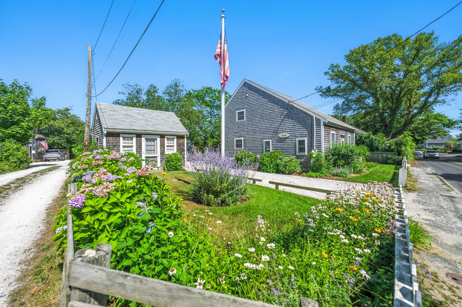 Nantucket, Massachusetts 02554, United States, 4 Bedrooms Bedrooms, ,3 BathroomsBathrooms,Residential,Active,198018