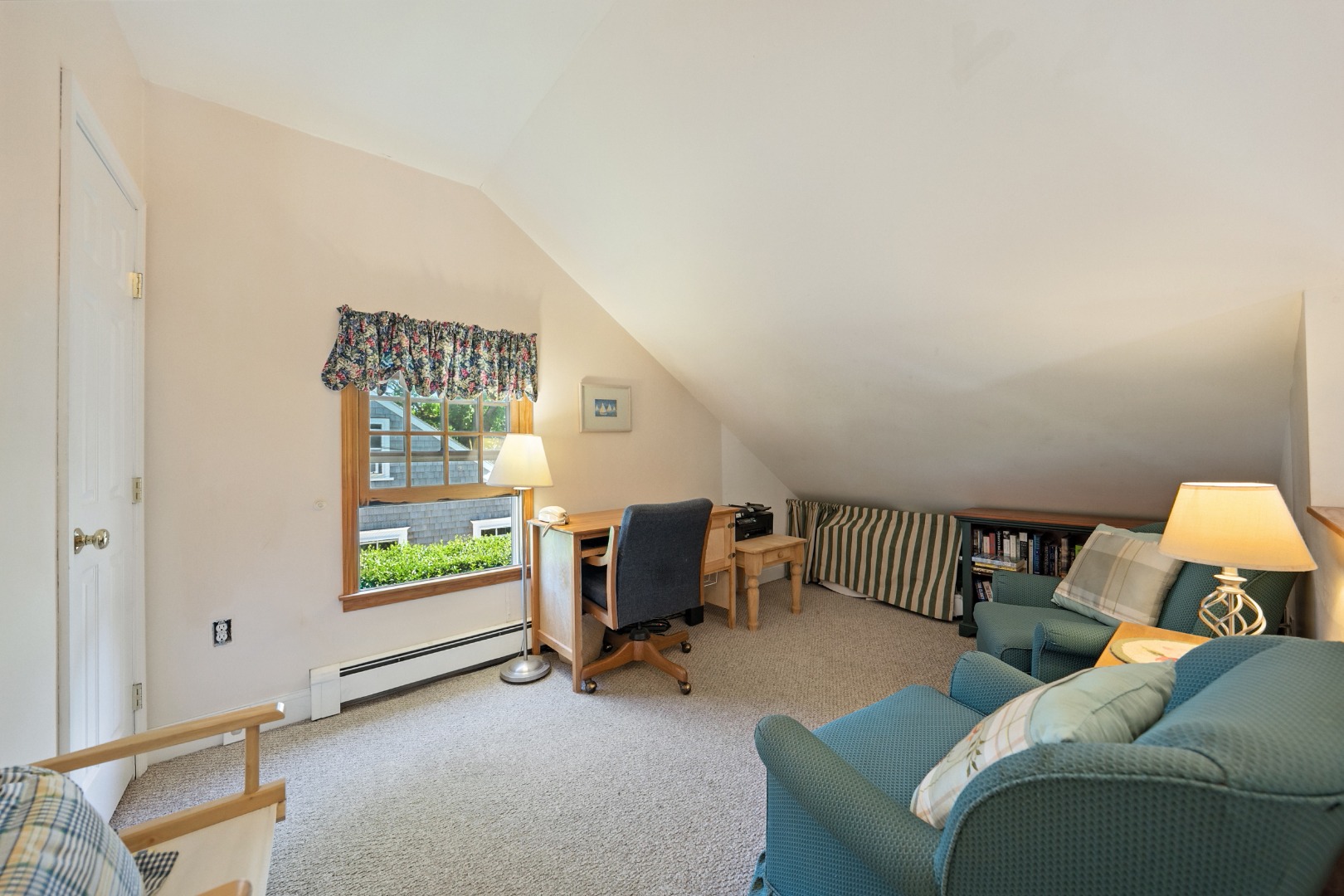 Nantucket, Massachusetts 02554, United States, 4 Bedrooms Bedrooms, ,3 BathroomsBathrooms,Residential,Active,198018