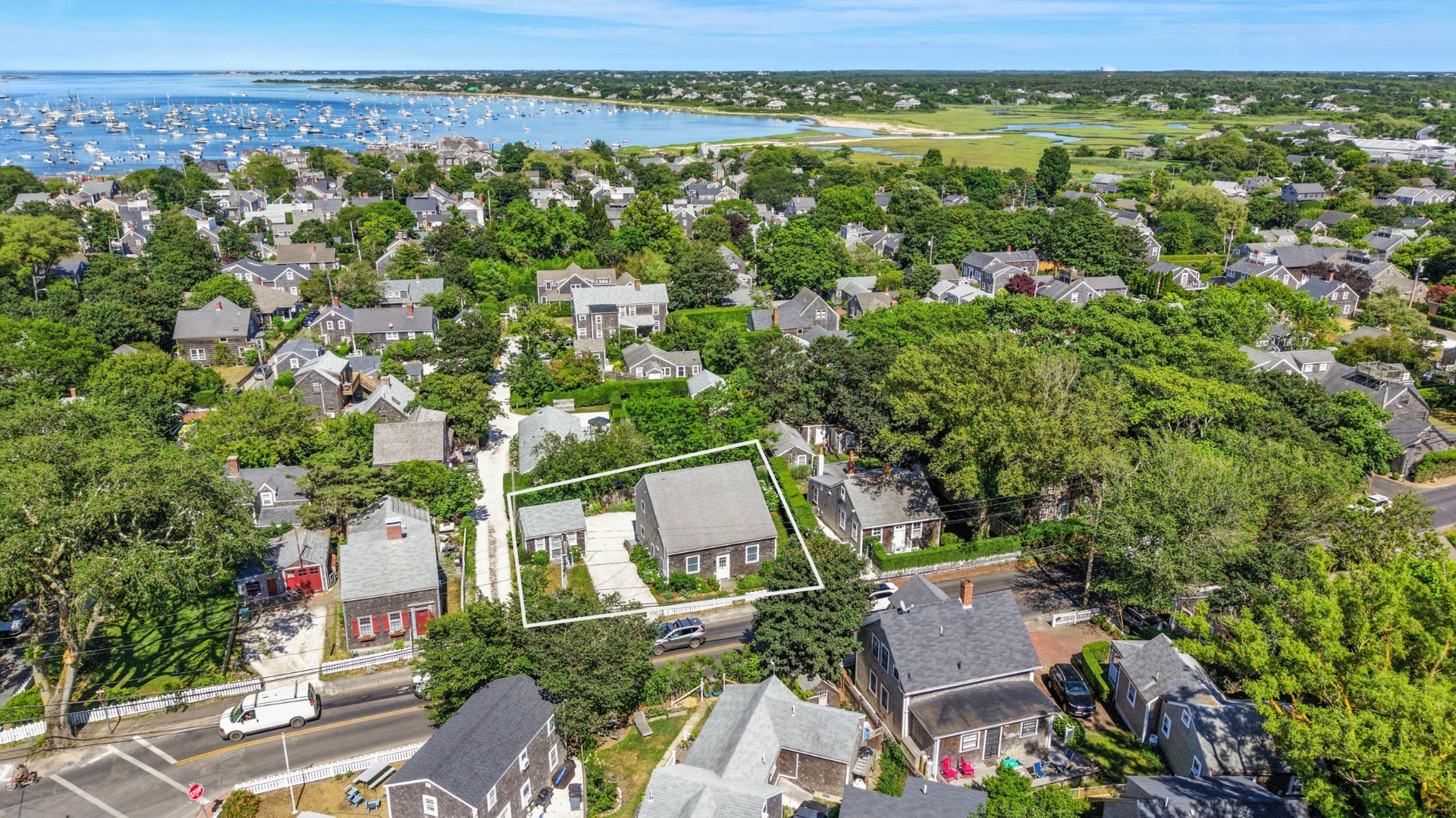 Nantucket, Massachusetts 02554, United States, 4 Bedrooms Bedrooms, ,3 BathroomsBathrooms,Residential,Active,198018