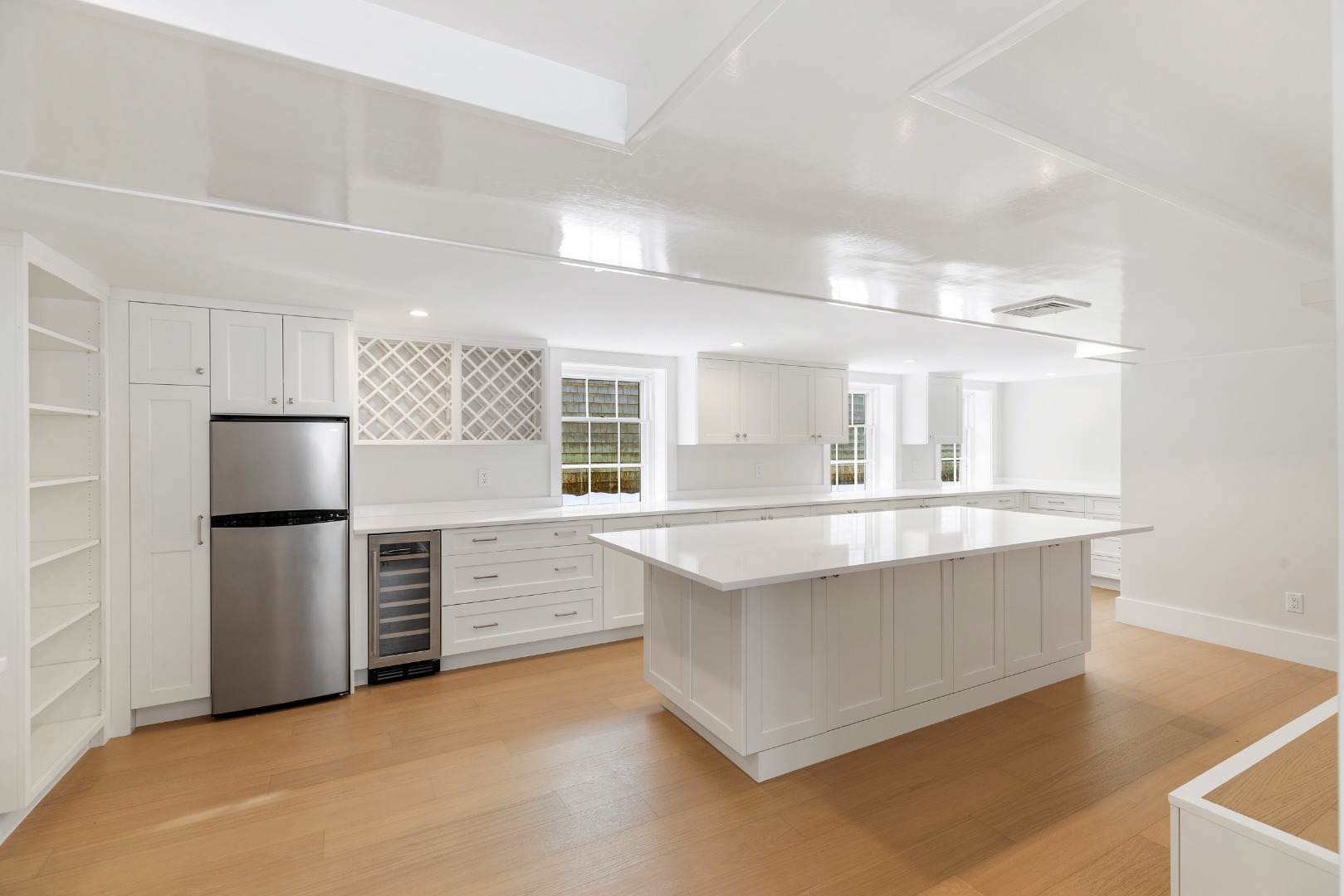 Nantucket, Massachusetts 02554, United States, 6 Bedrooms Bedrooms, ,7 BathroomsBathrooms,Residential,Active,4288