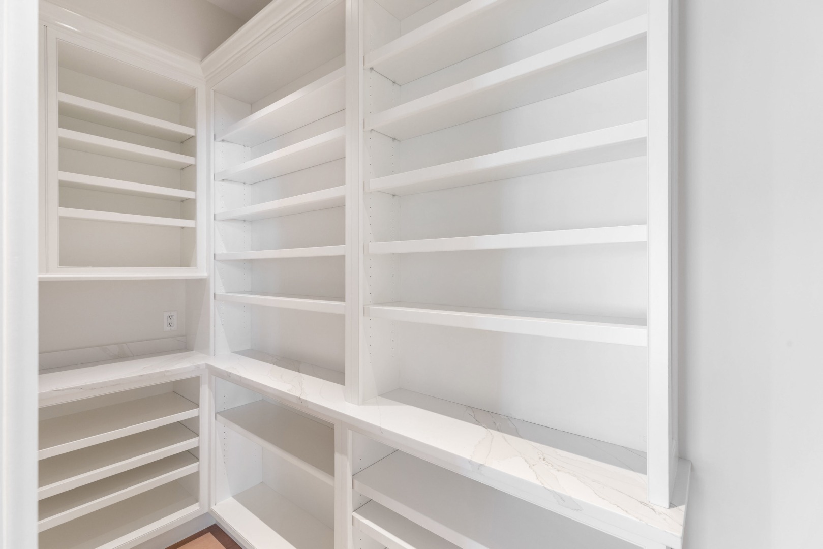 Nantucket, Massachusetts 02554, United States, 6 Bedrooms Bedrooms, ,7 BathroomsBathrooms,Residential,Active,4288