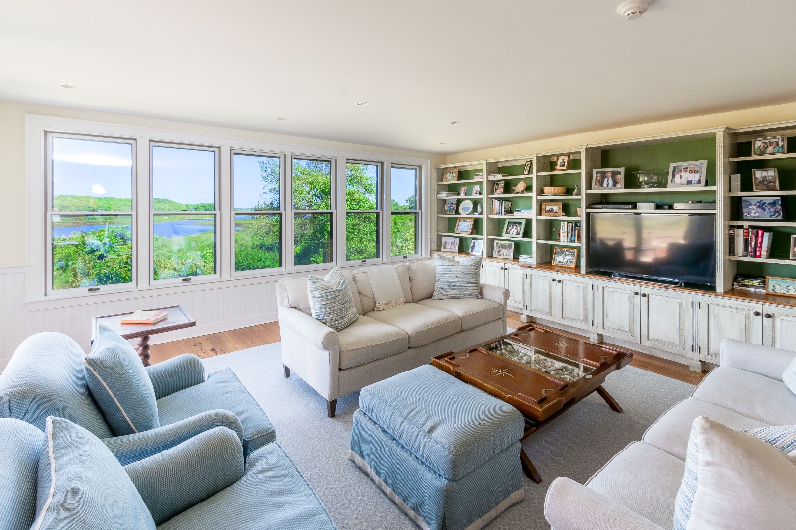 Nantucket, Massachusetts 02554, United States, 4 Bedrooms Bedrooms, ,5 BathroomsBathrooms,Residential,Active,180406