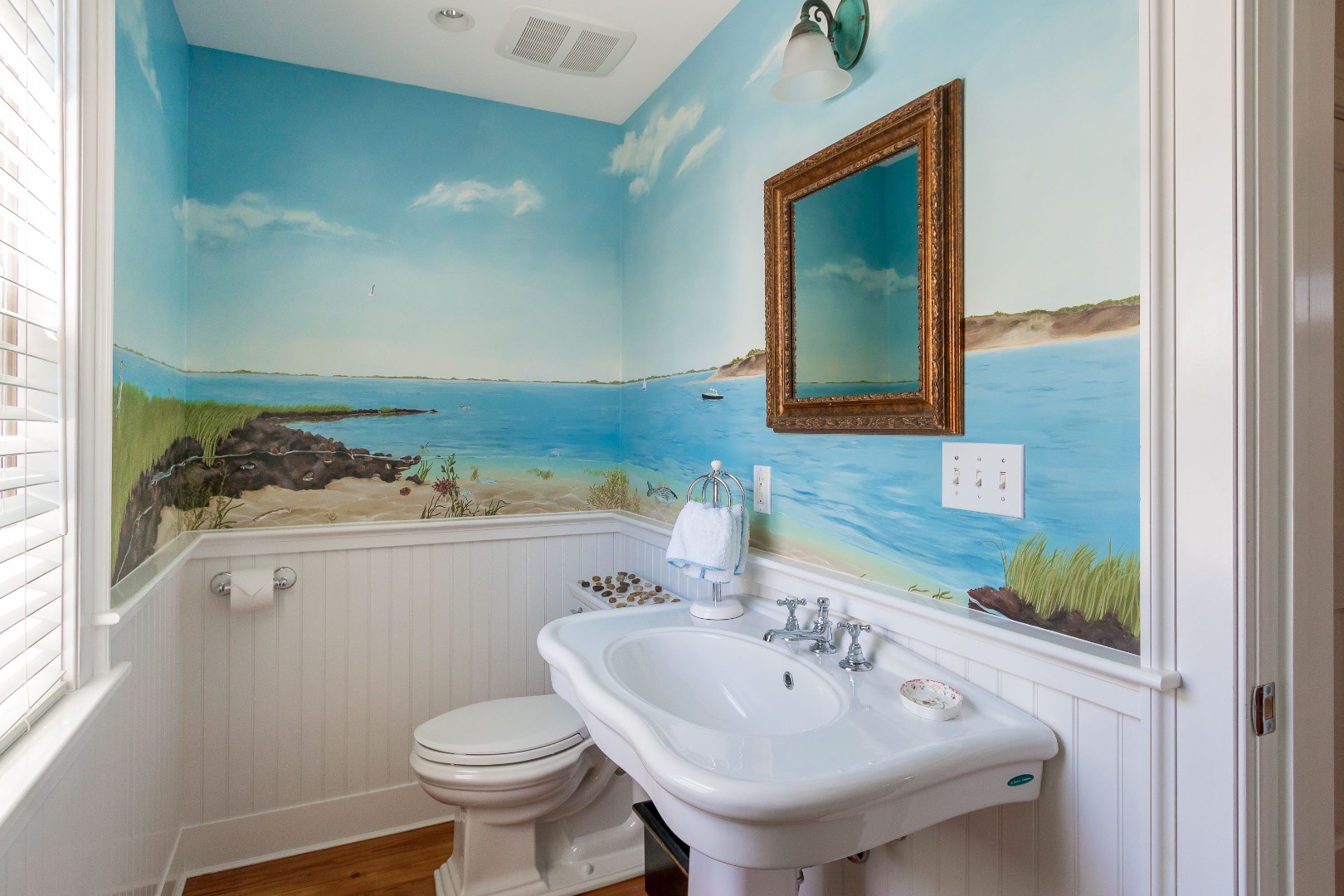 Nantucket, Massachusetts 02554, United States, 4 Bedrooms Bedrooms, ,5 BathroomsBathrooms,Residential,Active,180406