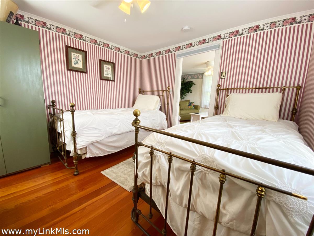 Nantucket, Massachusetts 02554, United States, 2 Bedrooms Bedrooms, ,1 BathroomBathrooms,Residential,Active,128300