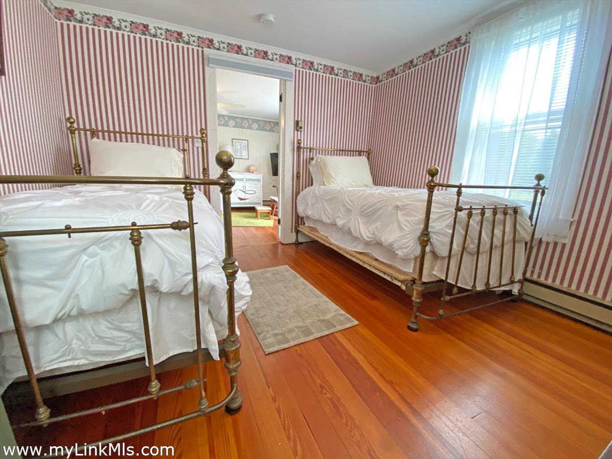 Nantucket, Massachusetts 02554, United States, 2 Bedrooms Bedrooms, ,1 BathroomBathrooms,Residential,Active,128300