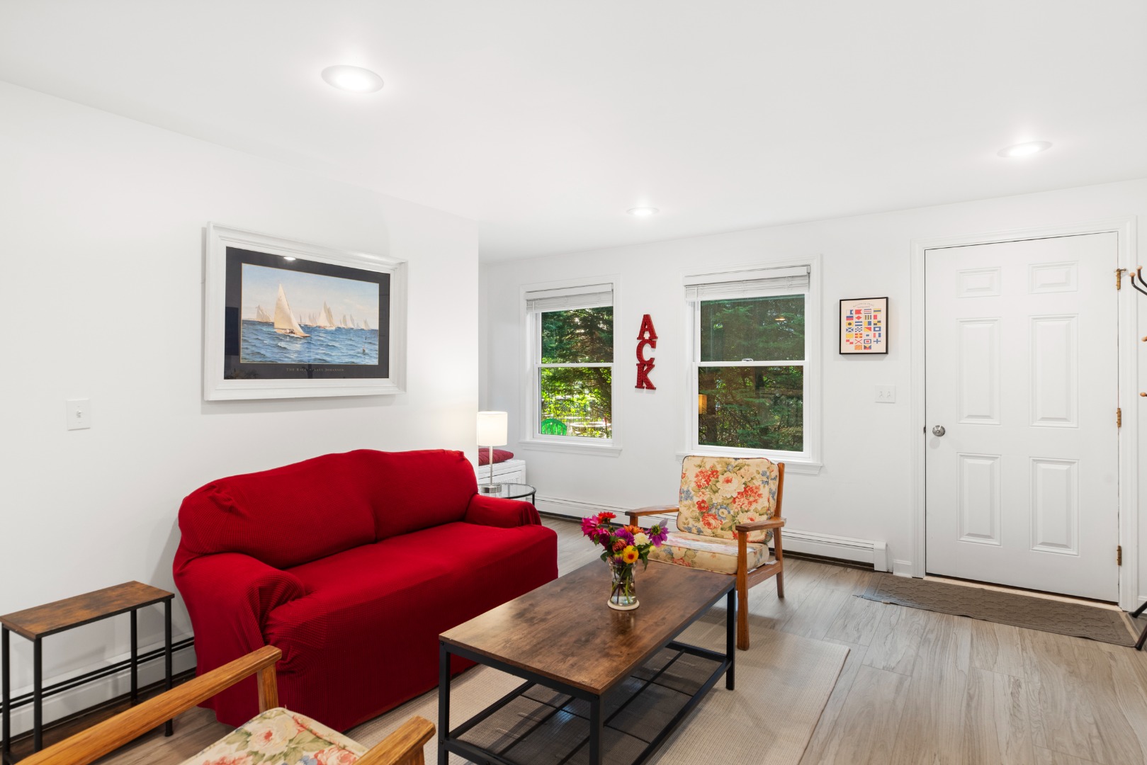 Nantucket, Massachusetts 02554, United States, 2 Bedrooms Bedrooms, ,1 BathroomBathrooms,Residential,Pending,40665