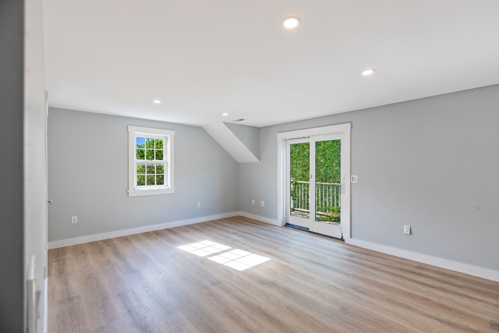 Nantucket, Massachusetts 02554, United States, 3 Bedrooms Bedrooms, ,4 BathroomsBathrooms,Residential,Active,173653