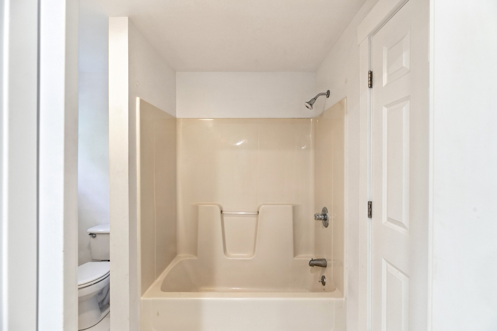 Nantucket, Massachusetts 02554, United States, 3 Bedrooms Bedrooms, ,4 BathroomsBathrooms,Residential,Active,173653