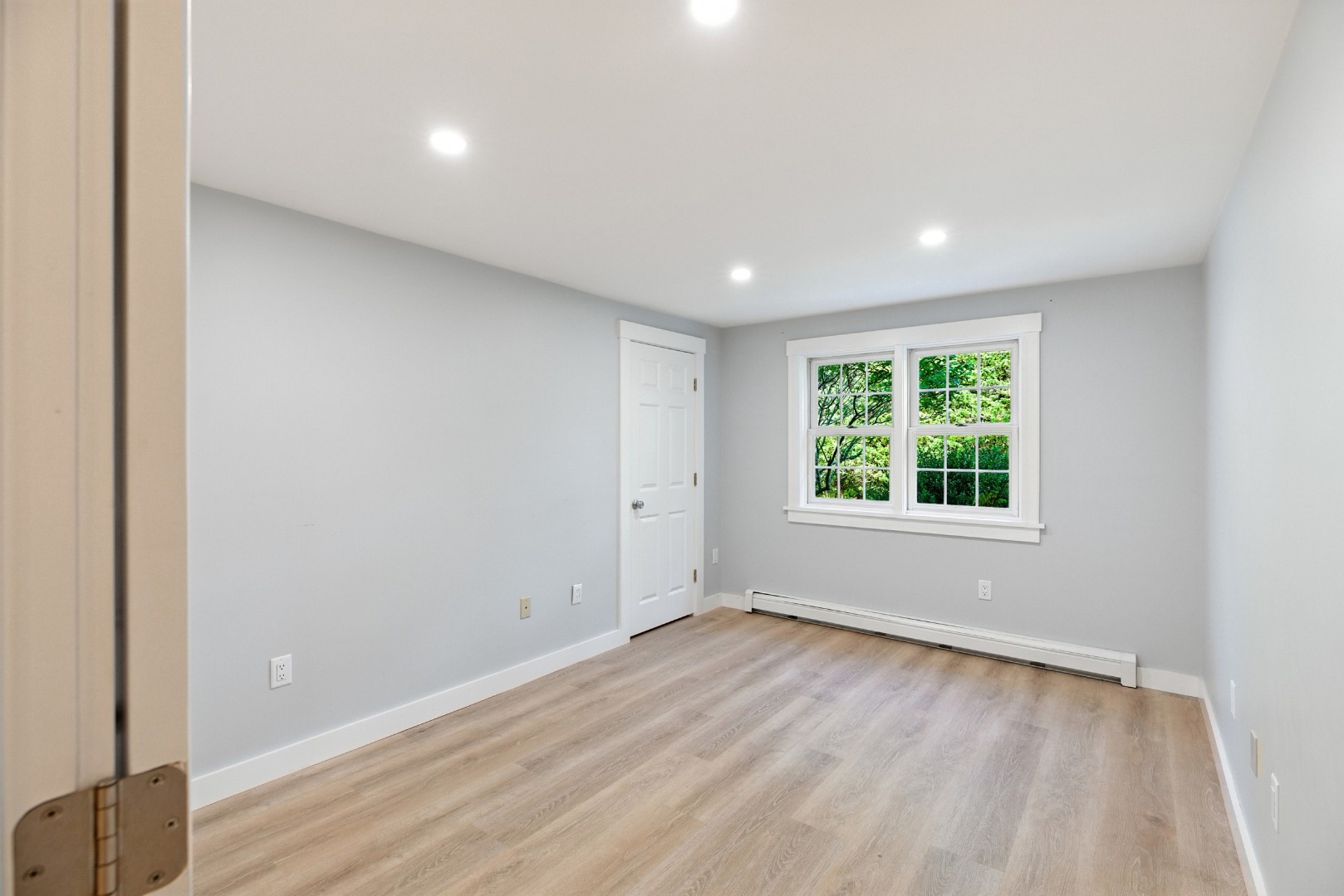 Nantucket, Massachusetts 02554, United States, 3 Bedrooms Bedrooms, ,4 BathroomsBathrooms,Residential,Active,173653