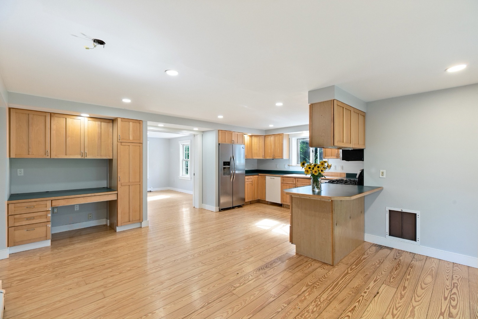 Nantucket, Massachusetts 02554, United States, 3 Bedrooms Bedrooms, ,4 BathroomsBathrooms,Residential,Active,173653