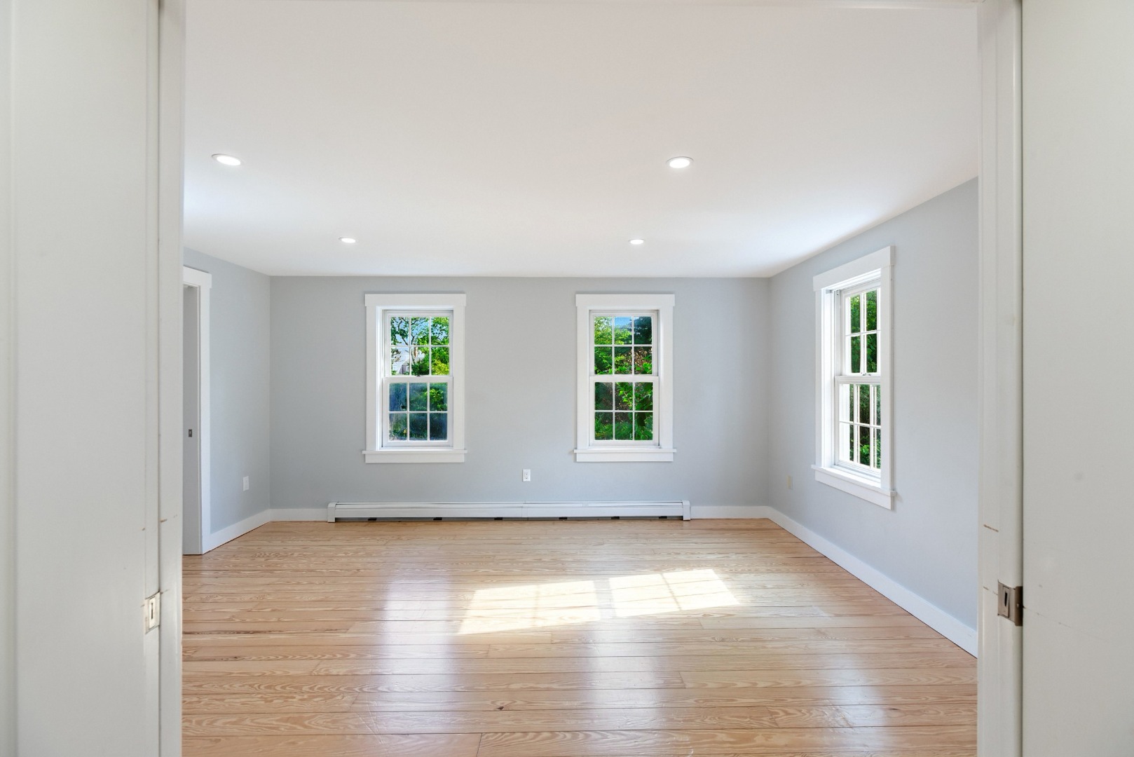 Nantucket, Massachusetts 02554, United States, 3 Bedrooms Bedrooms, ,4 BathroomsBathrooms,Residential,Active,173653