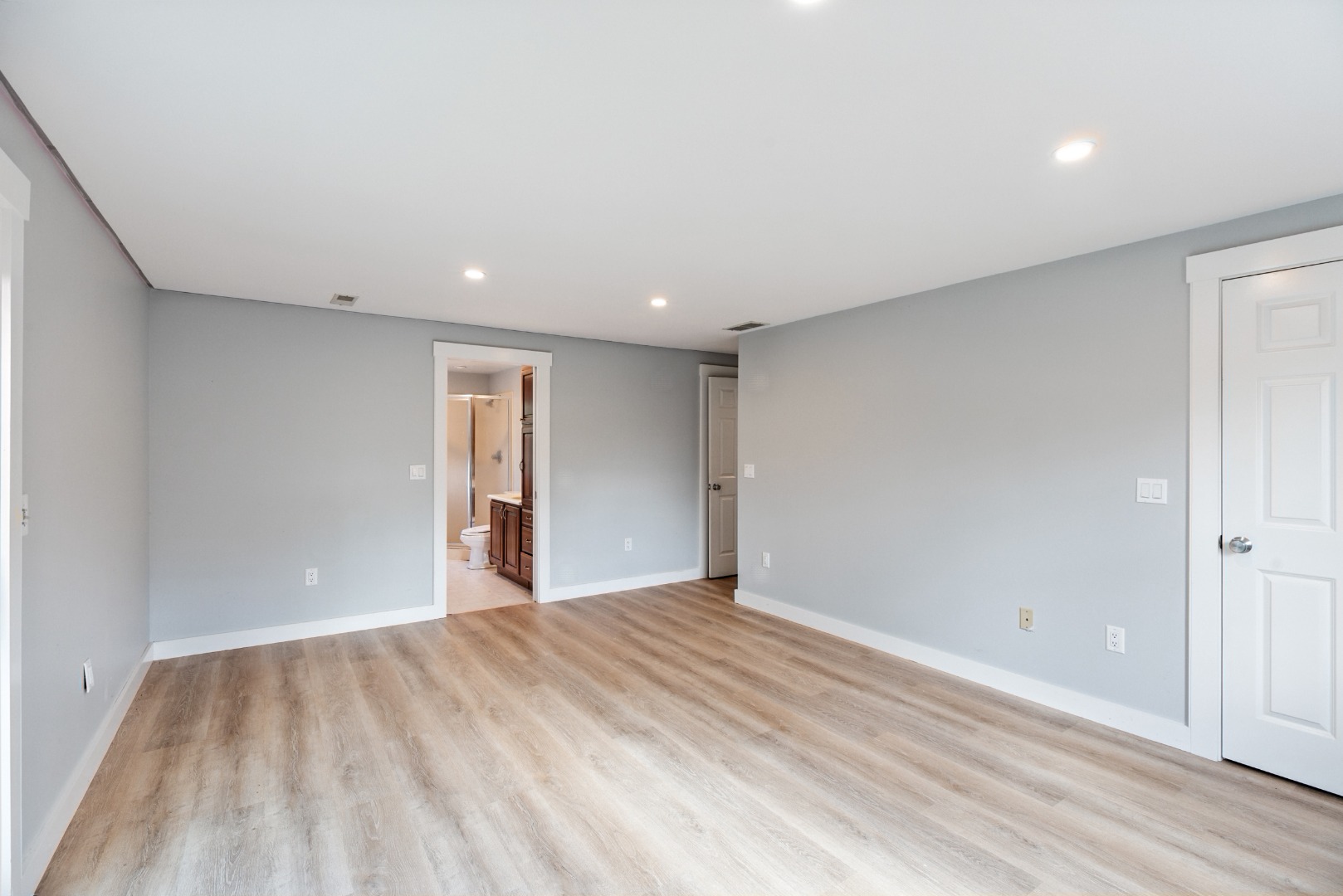 Nantucket, Massachusetts 02554, United States, 3 Bedrooms Bedrooms, ,4 BathroomsBathrooms,Residential,Active,173653