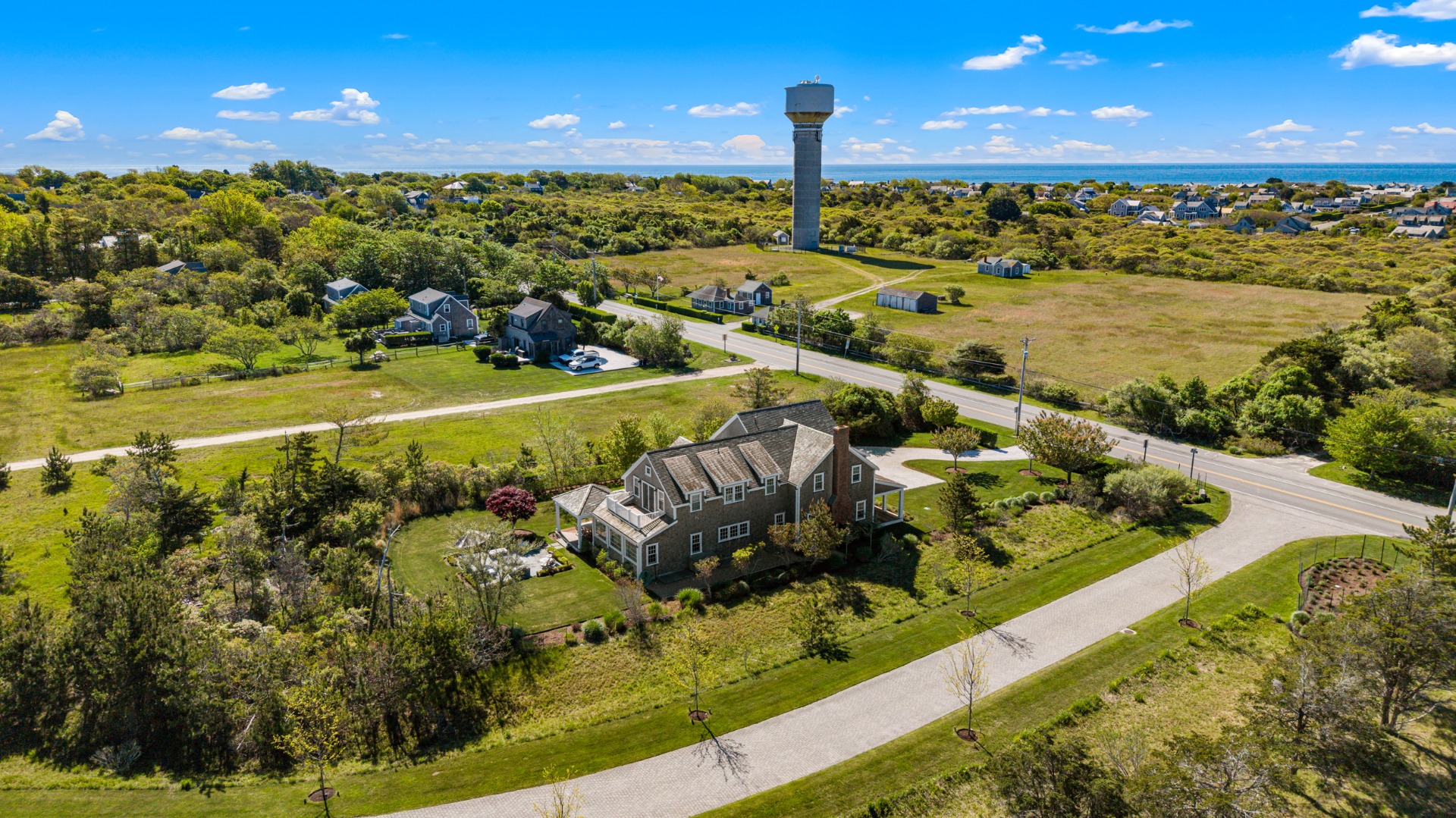 Nantucket, Massachusetts 02564, United States, 3 Bedrooms Bedrooms, ,4 BathroomsBathrooms,Residential,Active,139633