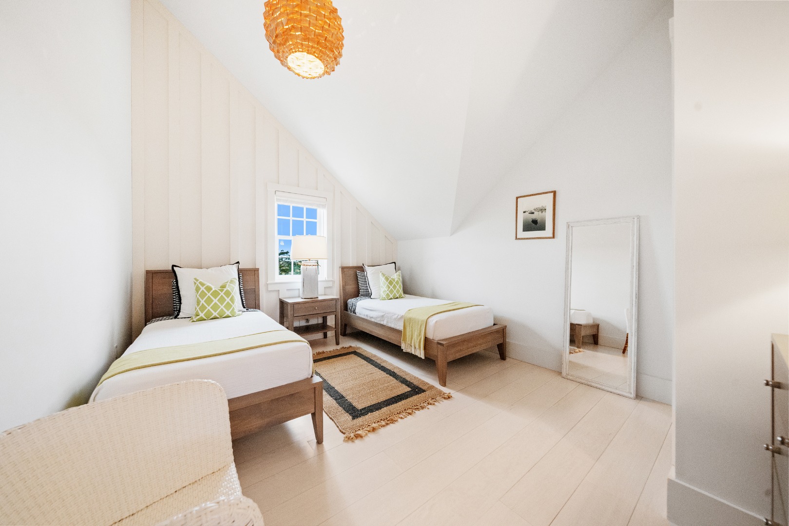 Nantucket, Massachusetts 02564, United States, 3 Bedrooms Bedrooms, ,4 BathroomsBathrooms,Residential,Active,139633