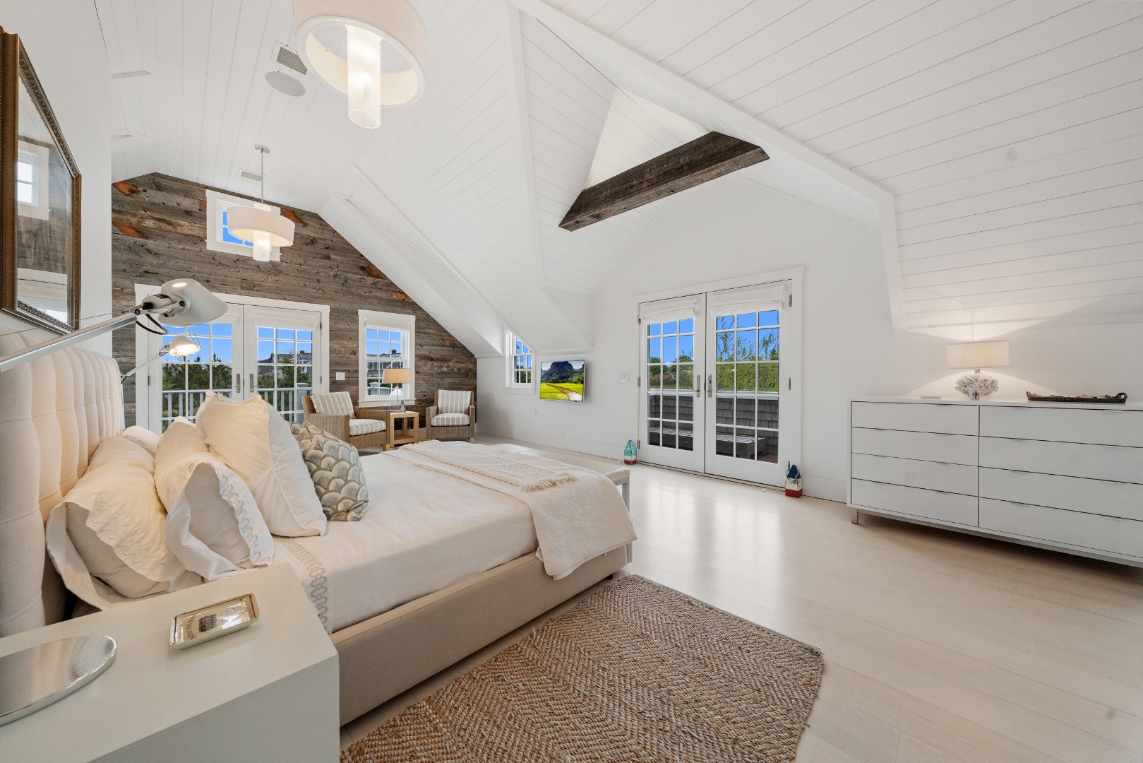 Nantucket, Massachusetts 02564, United States, 3 Bedrooms Bedrooms, ,4 BathroomsBathrooms,Residential,Active,139633