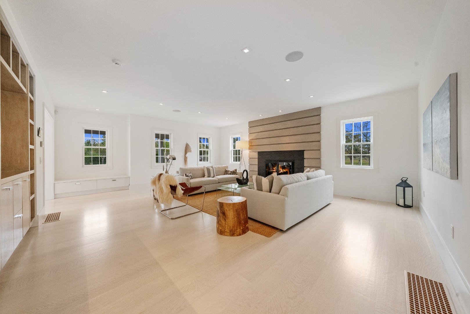 Nantucket, Massachusetts 02564, United States, 3 Bedrooms Bedrooms, ,4 BathroomsBathrooms,Residential,Active,139633