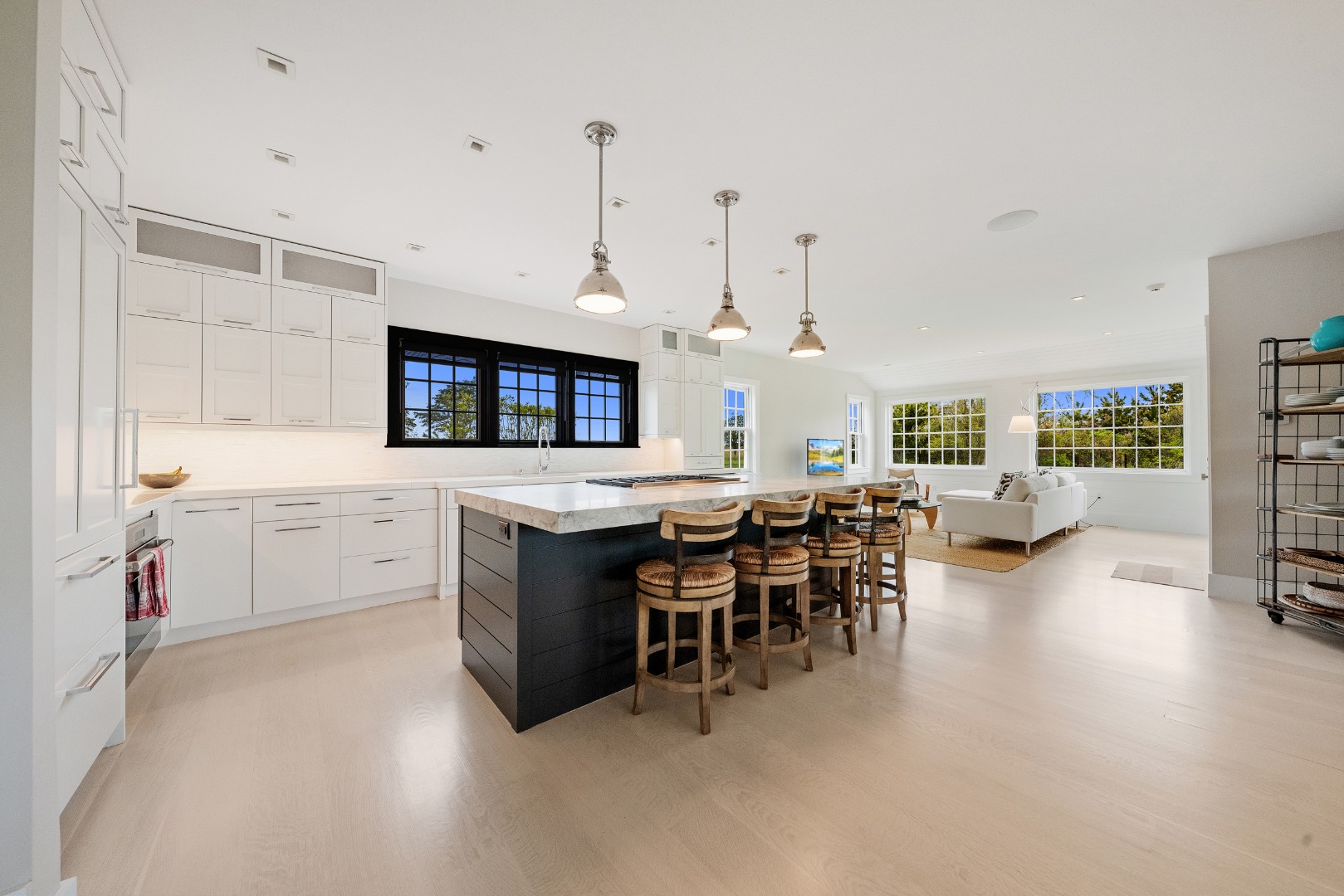 Nantucket, Massachusetts 02564, United States, 3 Bedrooms Bedrooms, ,4 BathroomsBathrooms,Residential,Active,139633