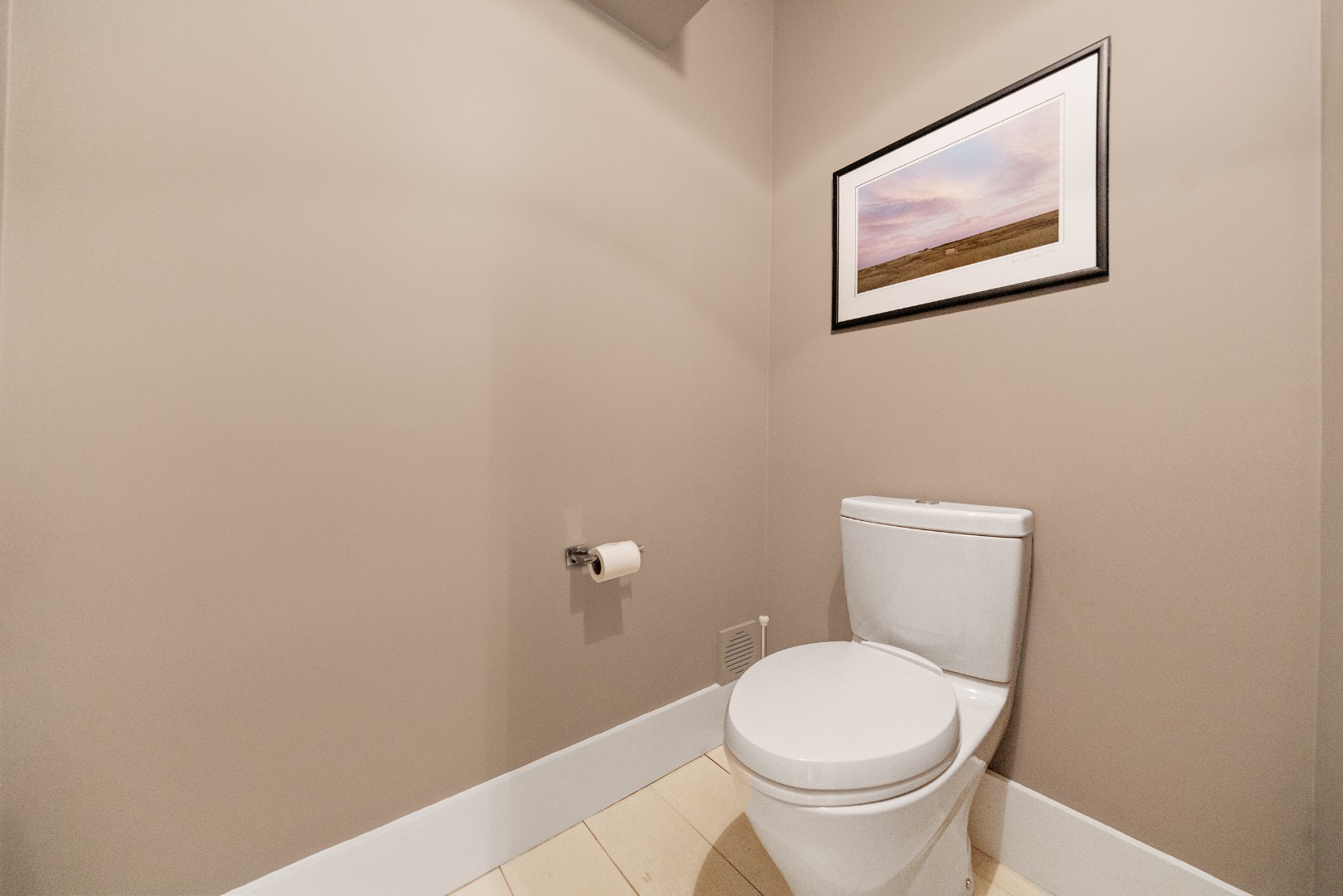 Nantucket, Massachusetts 02564, United States, 3 Bedrooms Bedrooms, ,4 BathroomsBathrooms,Residential,Active,139633