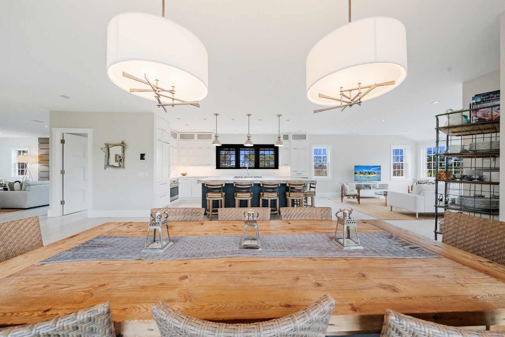 Nantucket, Massachusetts 02564, United States, 3 Bedrooms Bedrooms, ,4 BathroomsBathrooms,Residential,Active,139633