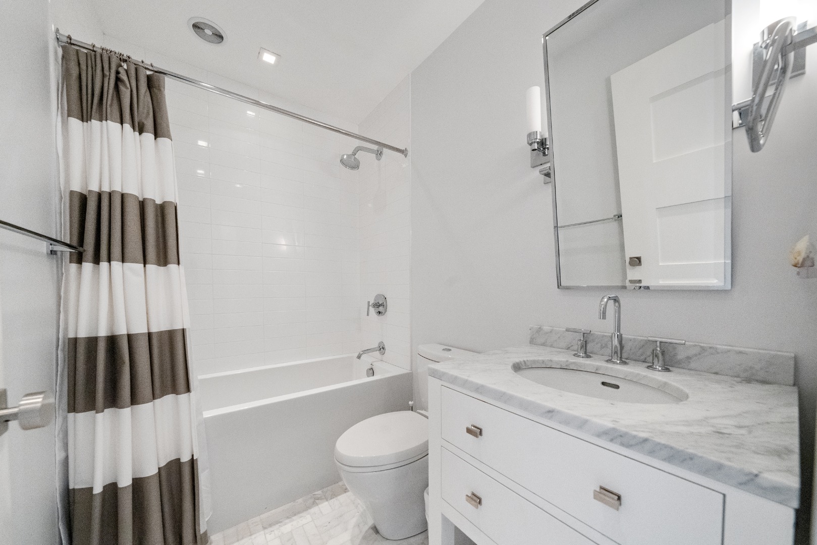 Nantucket, Massachusetts 02564, United States, 3 Bedrooms Bedrooms, ,4 BathroomsBathrooms,Residential,Active,139633