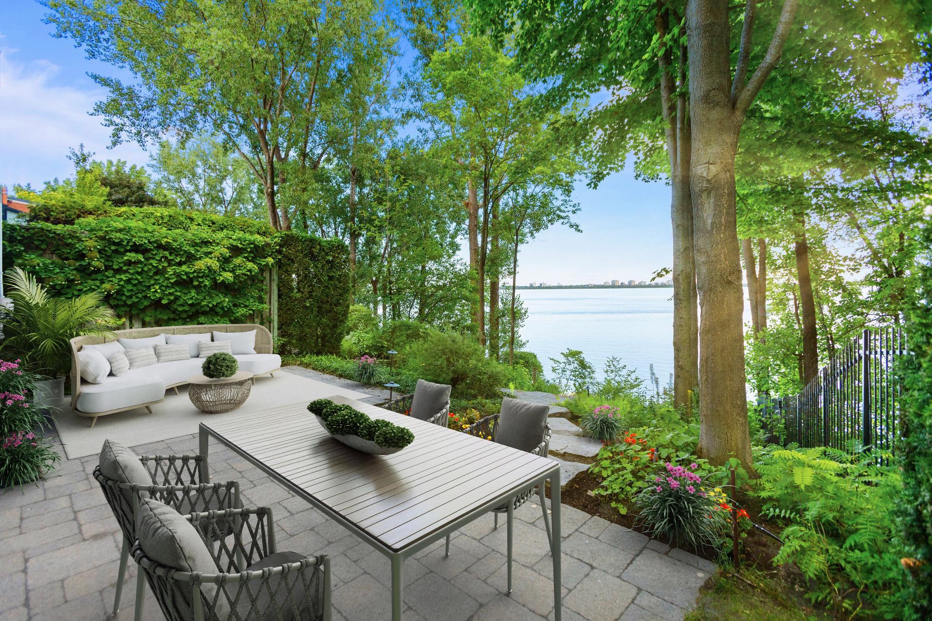 Montréal (Verdun/Île-Des-Soeurs), QC H3E 1X1, Canada, 4 Bedrooms Bedrooms, ,4 BathroomsBathrooms,Residential,Active,206310