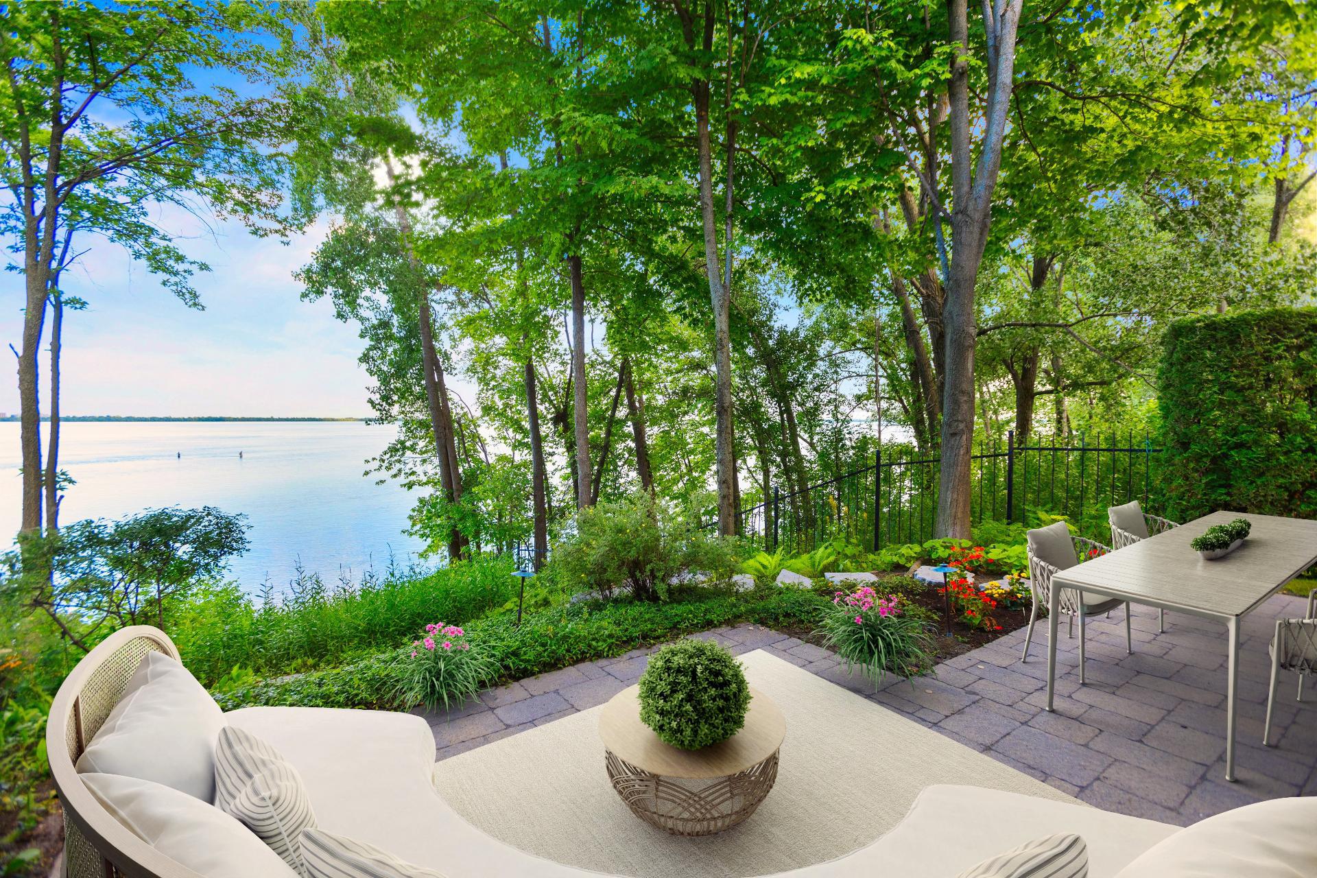 Montréal (Verdun/Île-Des-Soeurs), QC H3E 1X1, Canada, 4 Bedrooms Bedrooms, ,4 BathroomsBathrooms,Residential,Active,206310