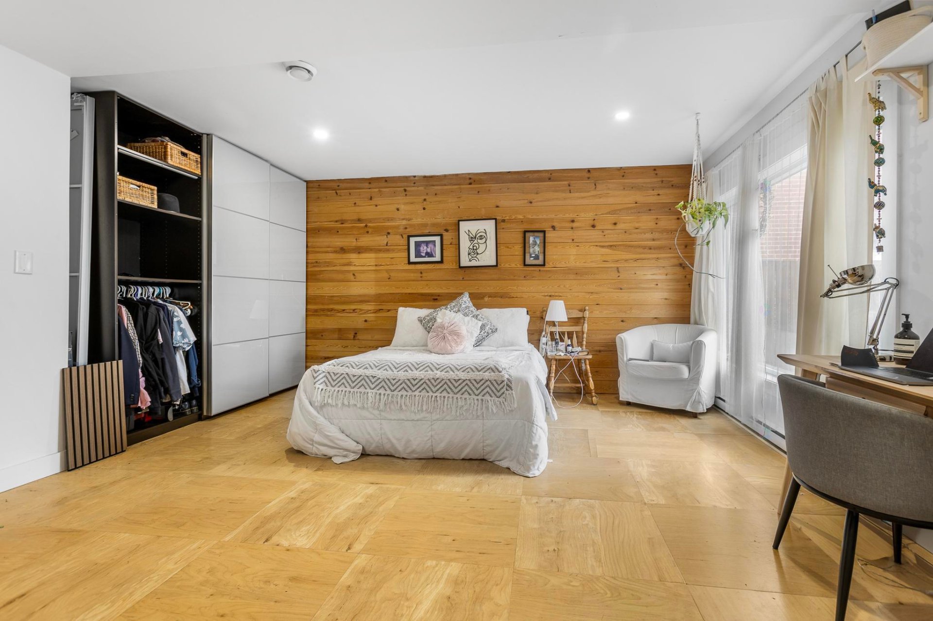 Montréal (Lachine), QC H8S 3C1, Canada, 4 Bedrooms Bedrooms, ,2 BathroomsBathrooms,Residential,Active,242257