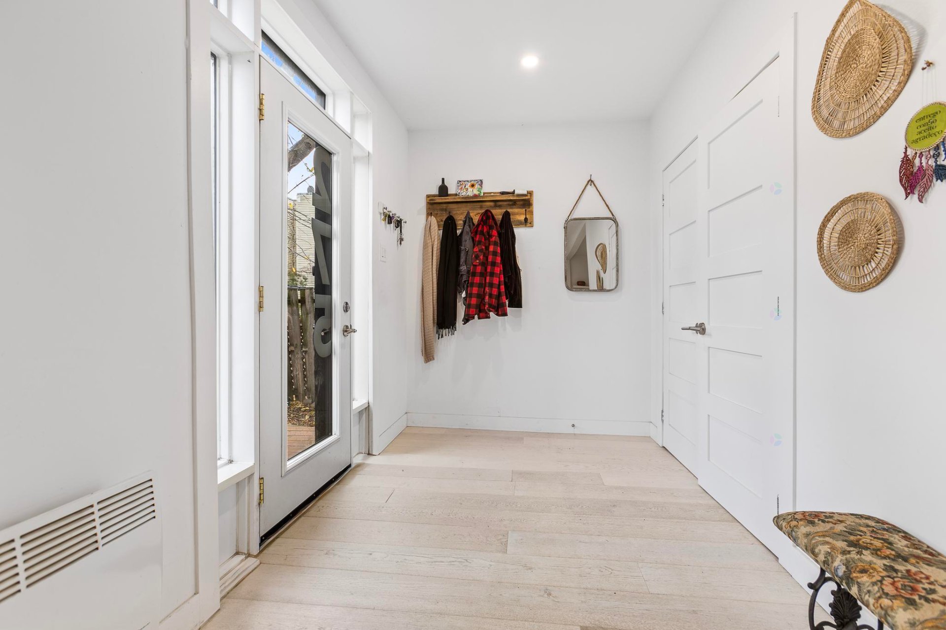 Montréal (Lachine), QC H8S 3C1, Canada, 4 Bedrooms Bedrooms, ,2 BathroomsBathrooms,Residential,Active,242257