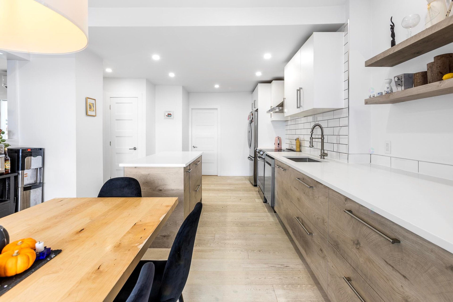 Montréal (Lachine), QC H8S 3C1, Canada, 4 Bedrooms Bedrooms, ,2 BathroomsBathrooms,Residential,Active,242257