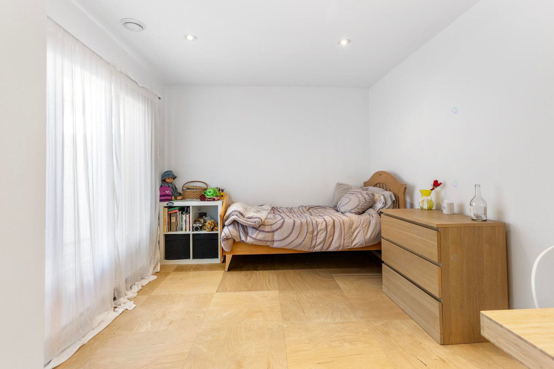 Montréal (Lachine), QC H8S 3C1, Canada, 4 Bedrooms Bedrooms, ,2 BathroomsBathrooms,Residential,Active,242257