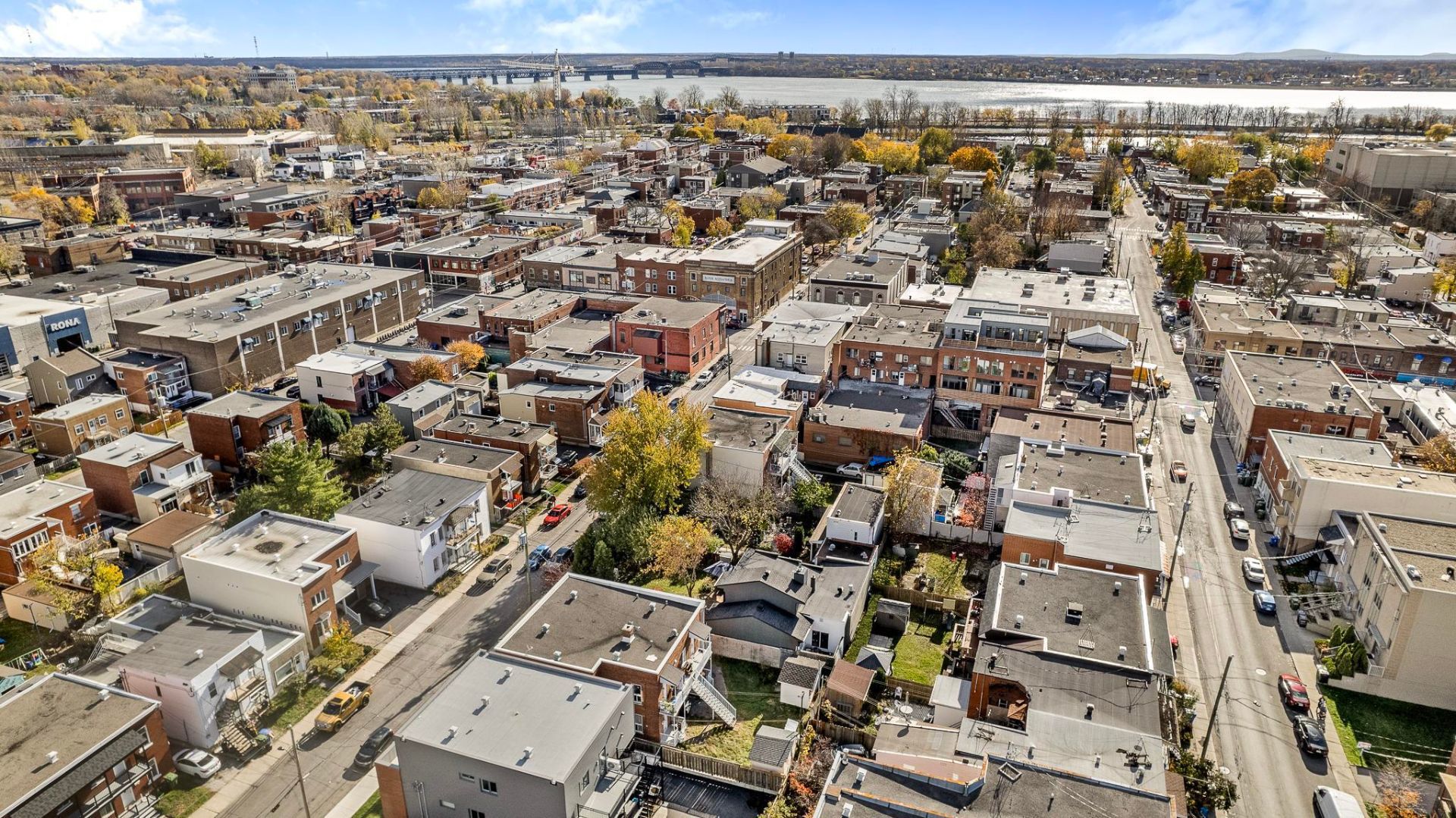 Montréal (Lachine), QC H8S 3C1, Canada, 4 Bedrooms Bedrooms, ,2 BathroomsBathrooms,Residential,Active,242257