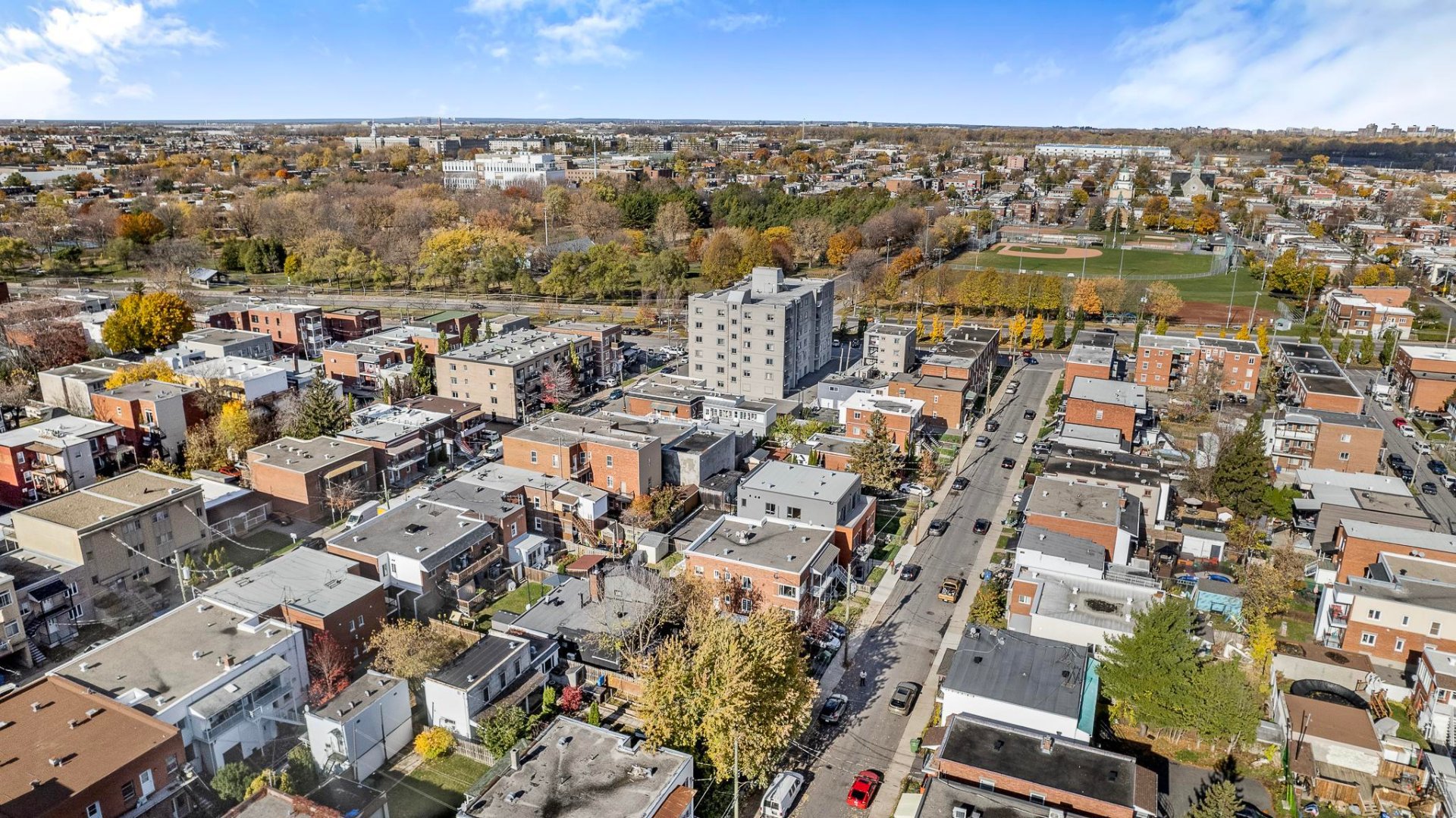 Montréal (Lachine), QC H8S 3C1, Canada, 4 Bedrooms Bedrooms, ,2 BathroomsBathrooms,Residential,Active,242257